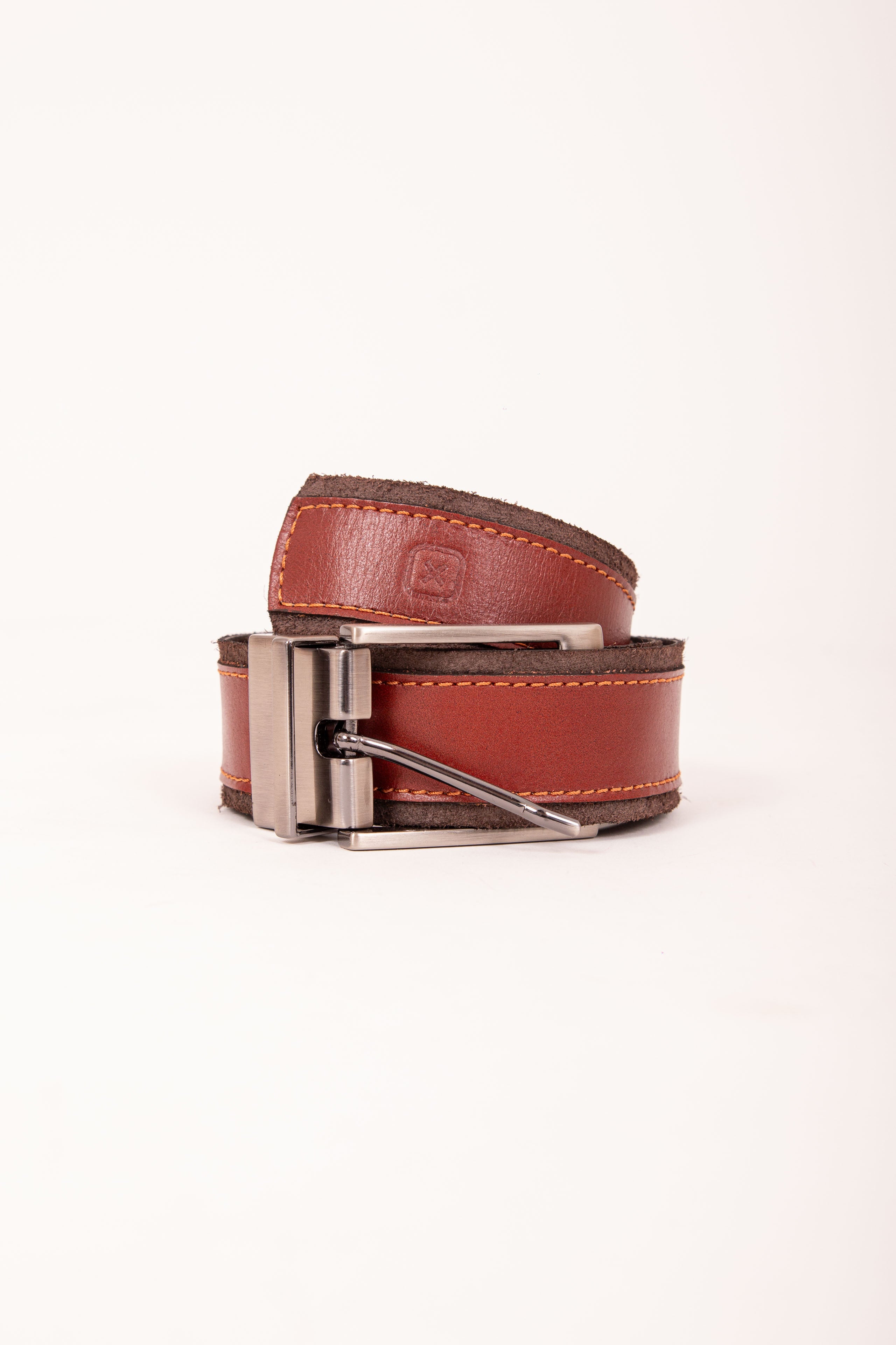 Imagem do produto 9896790130989 da cor 0087