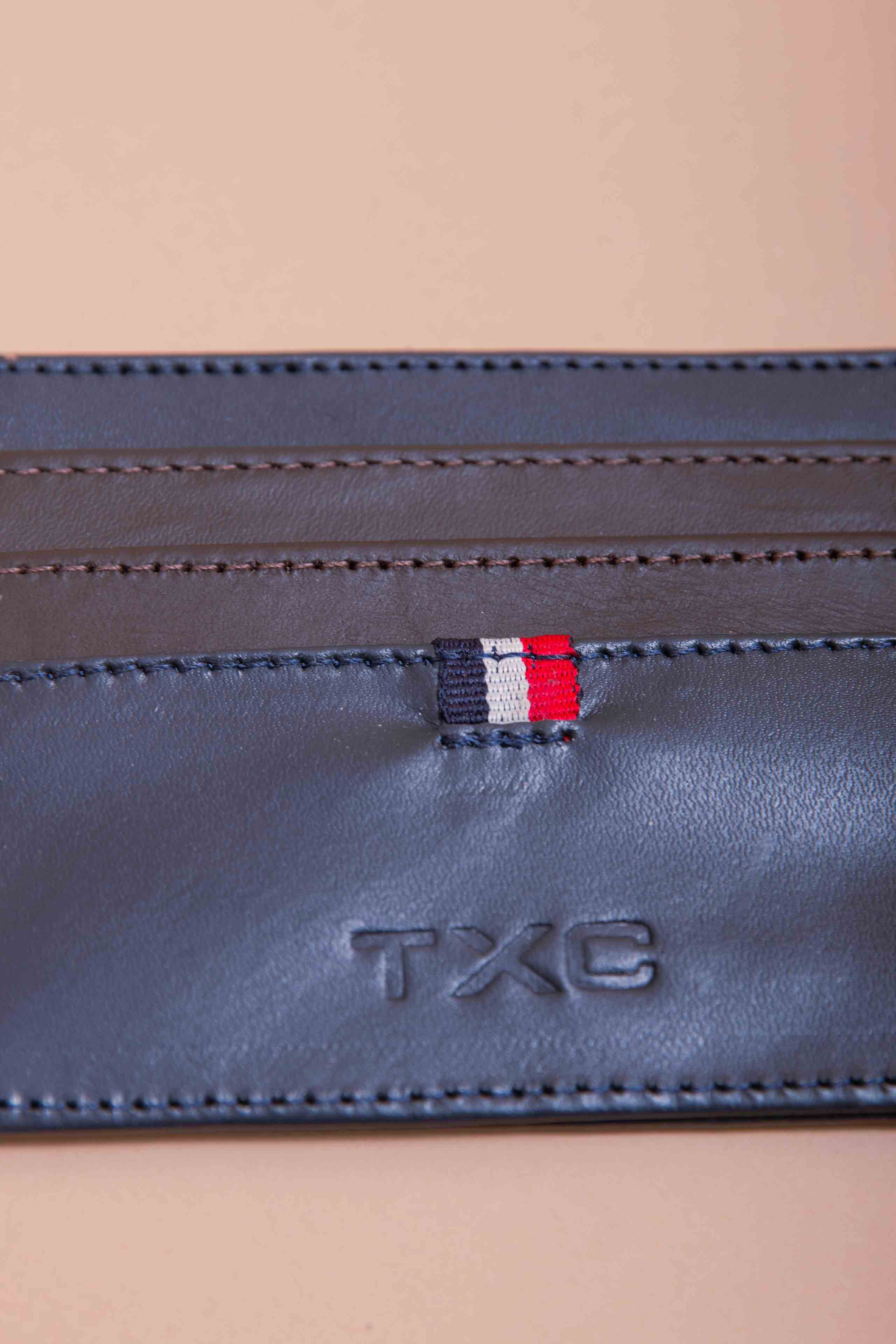 Imagem do produto 9896961409325 da cor 0035