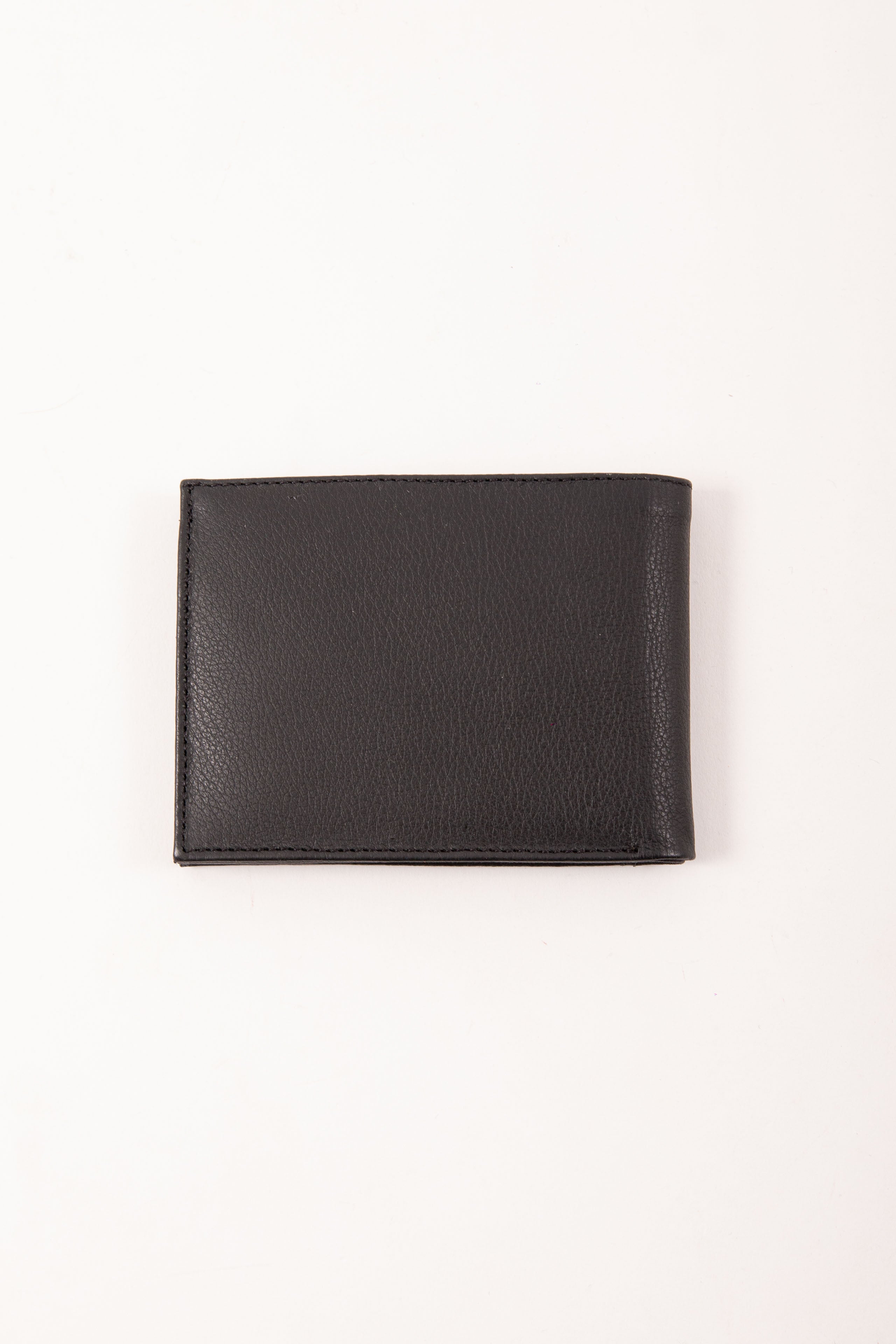 Imagem do produto 9896779219245 da cor 0002