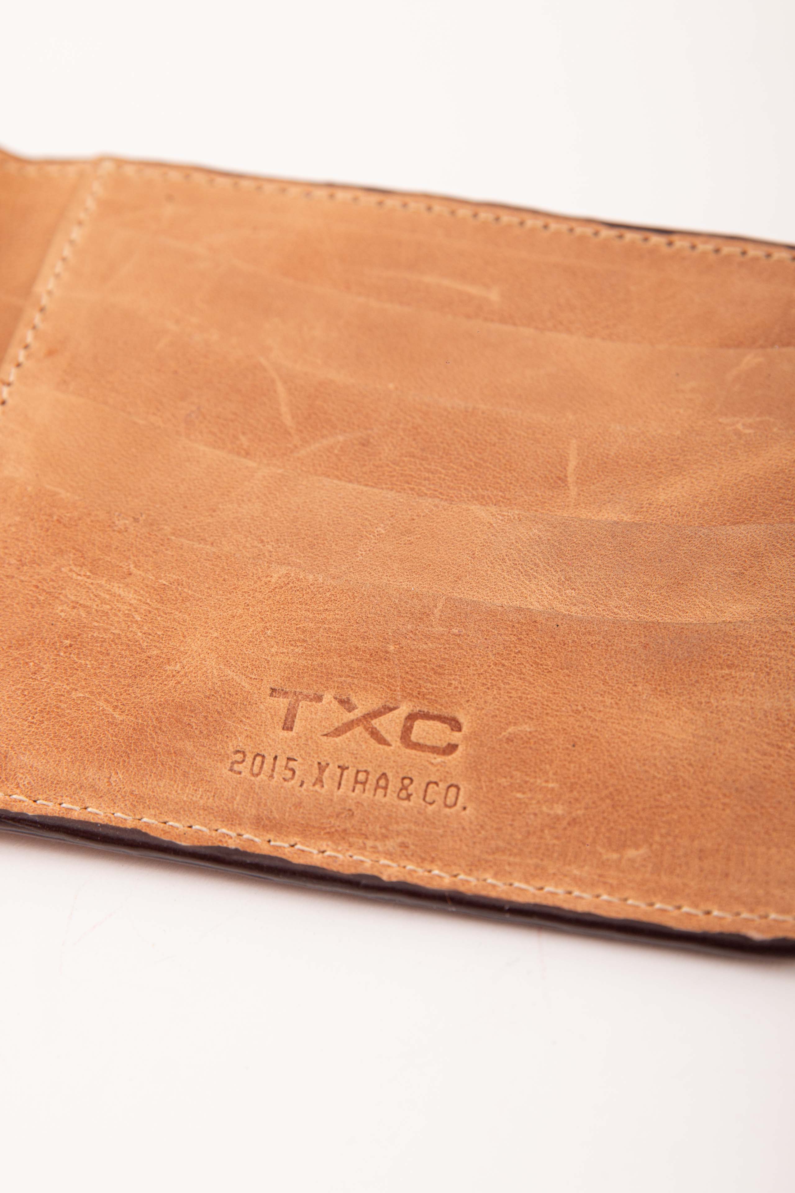 Imagem do produto 9896779153709 da cor 0014