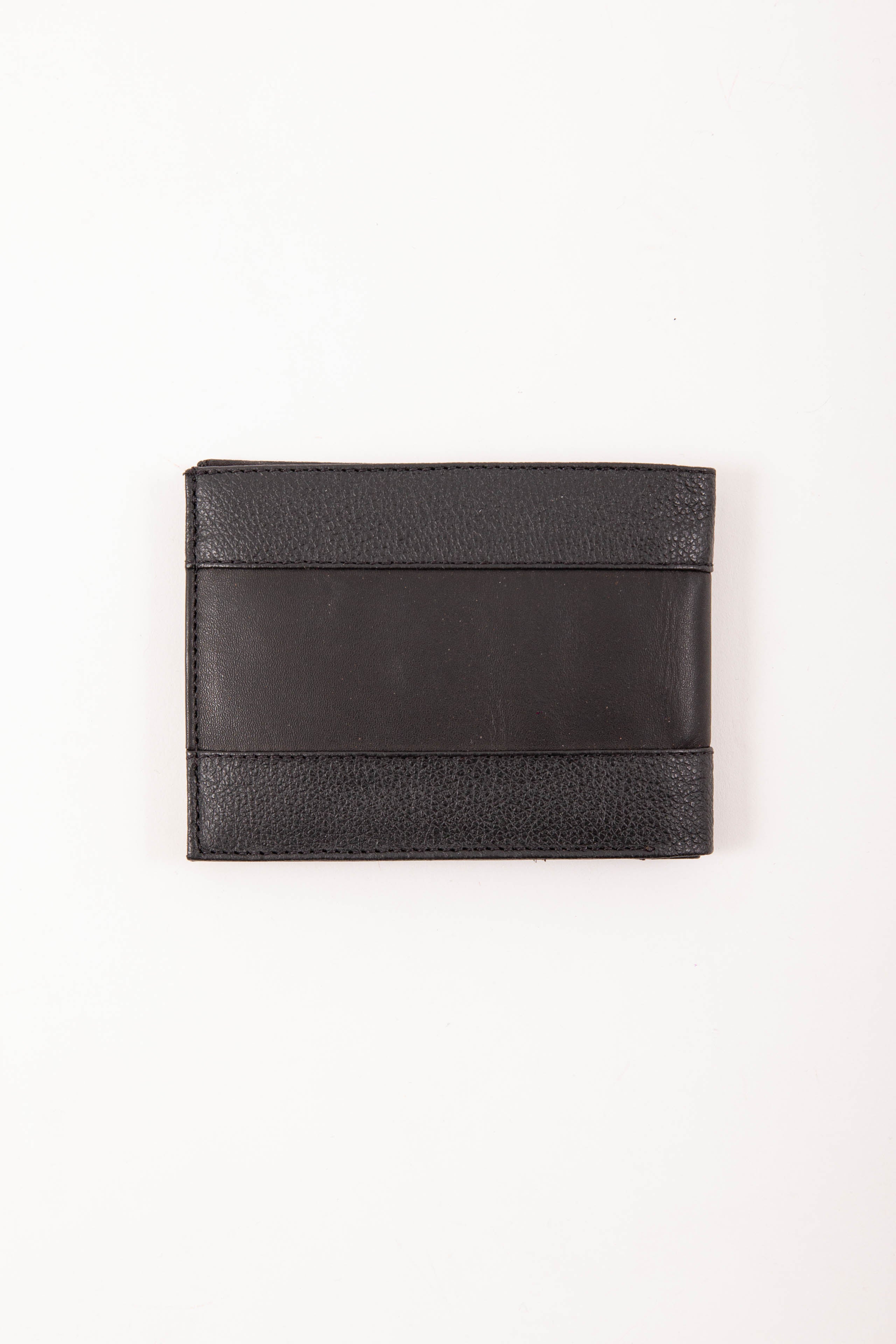 Imagem do produto 9896779481389 da cor 0002