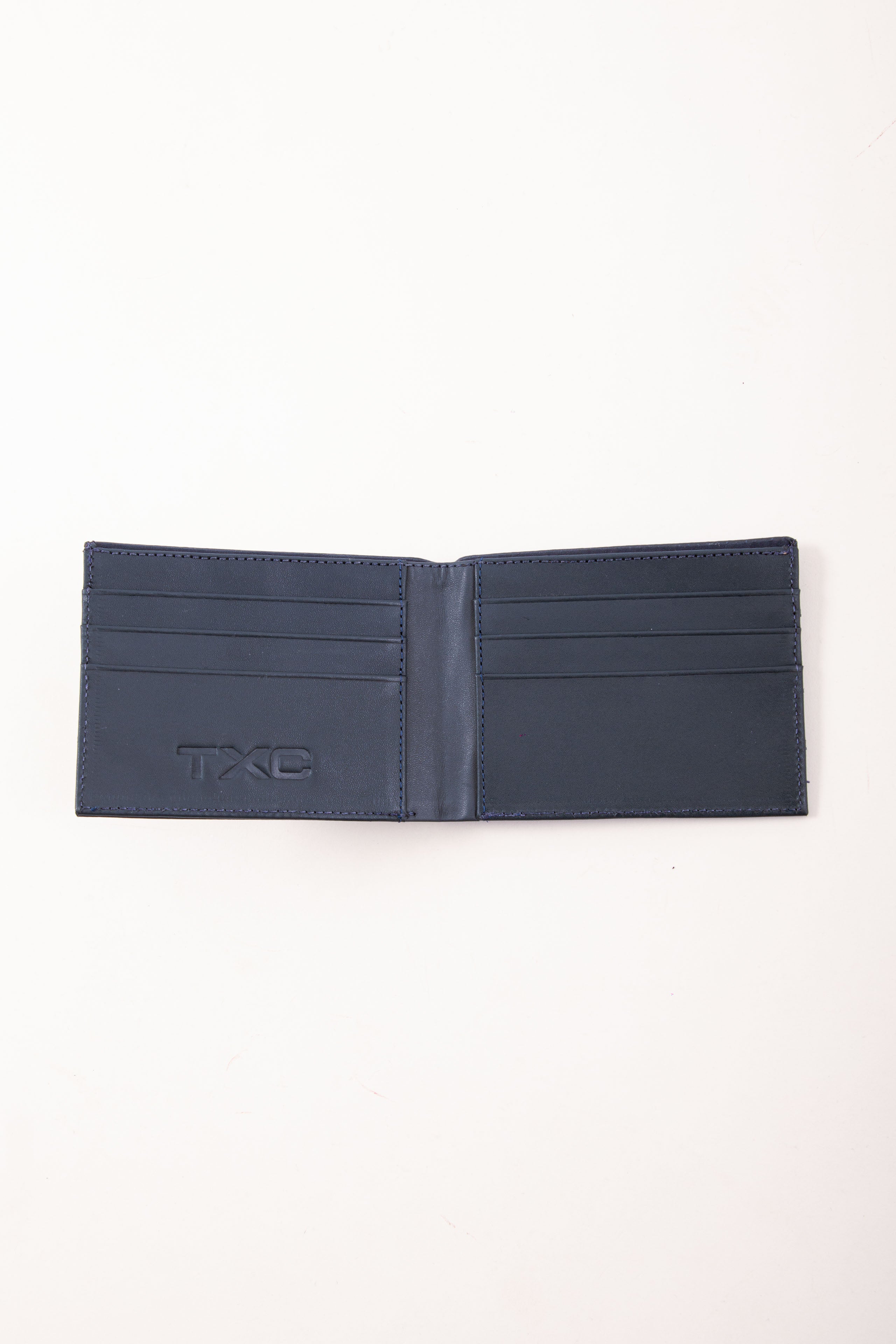 Imagem do produto 9896779481389 da cor 0008