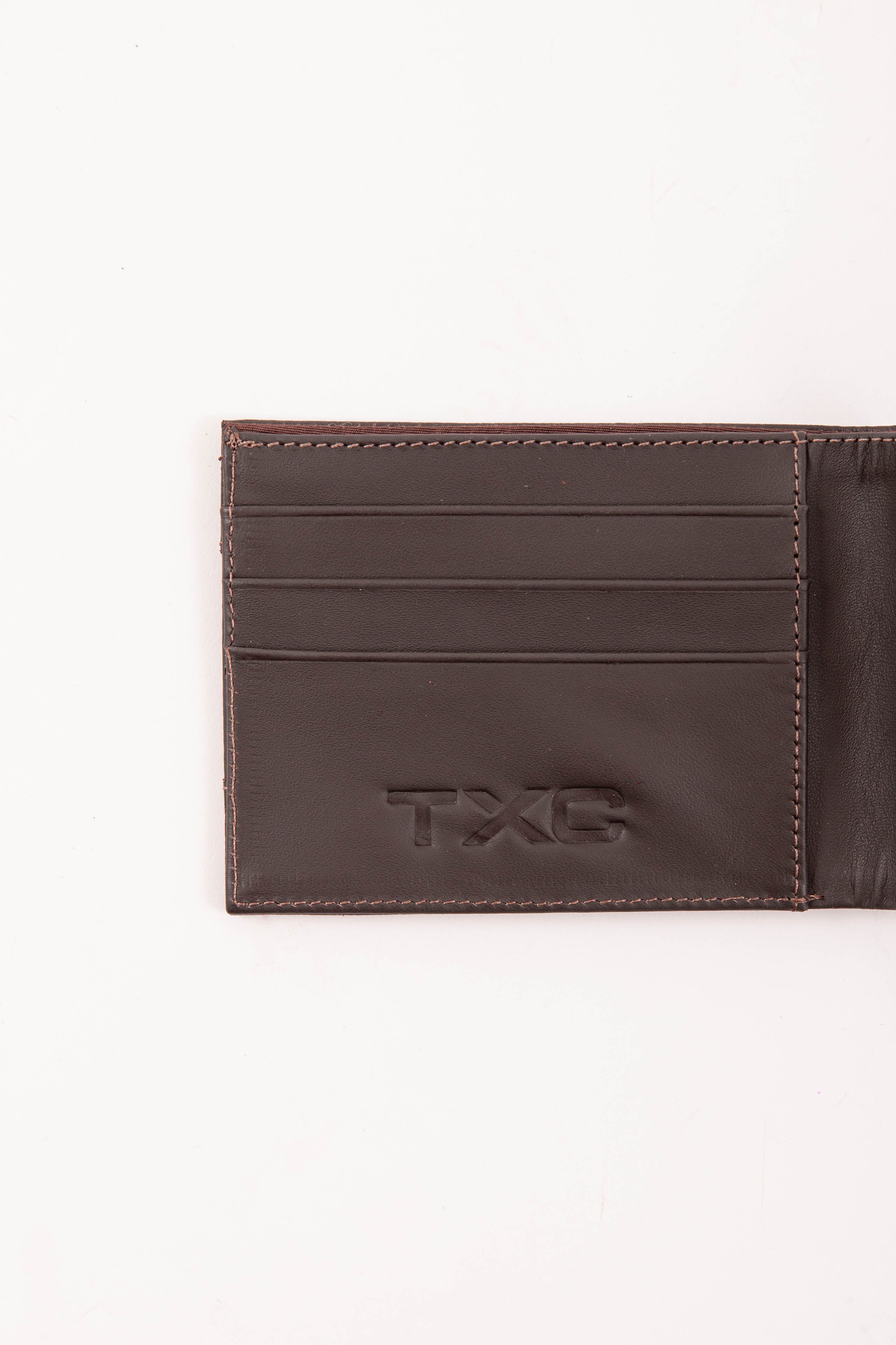 Imagem do produto 9896779481389 da cor 0081