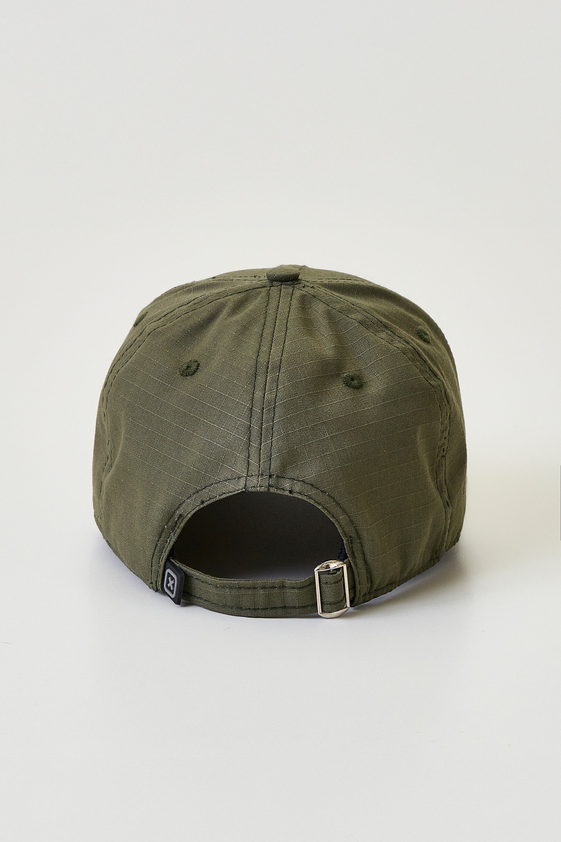 #COR_VERDE MILITAR