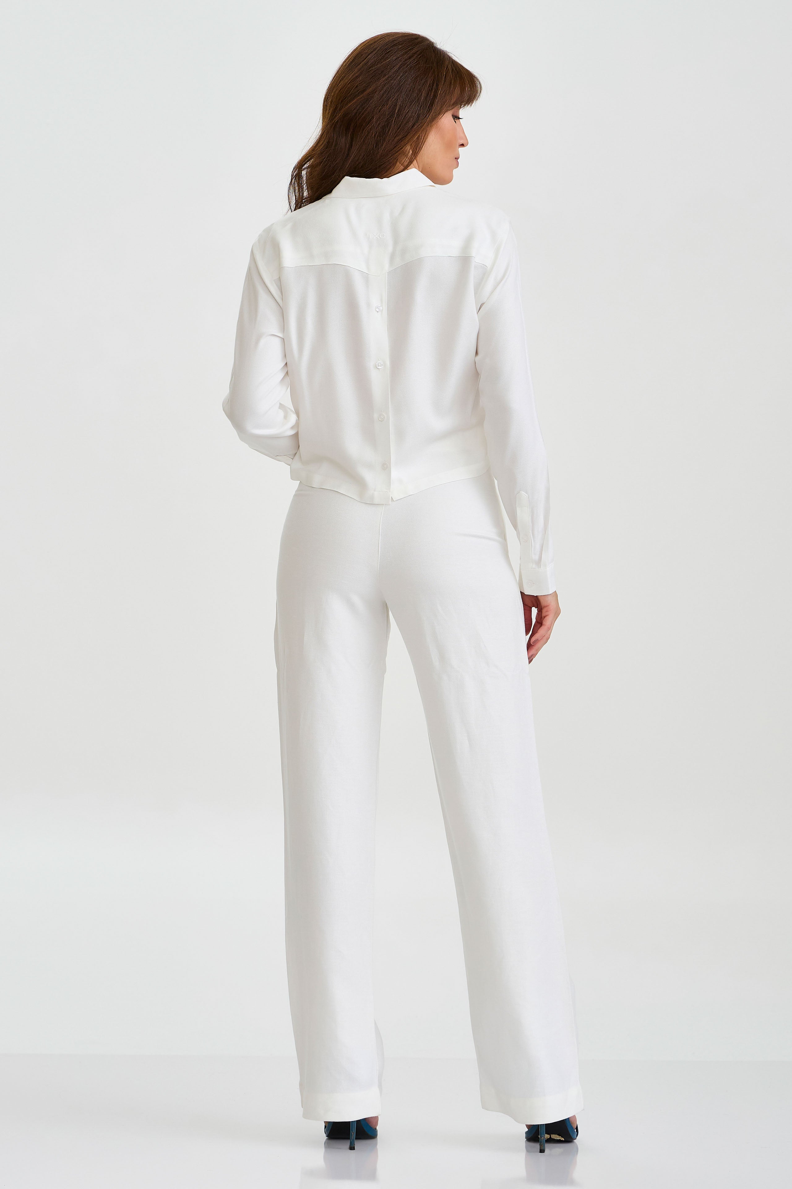 CAMISA CROPPED OXFORDINE BORDADA 12315L