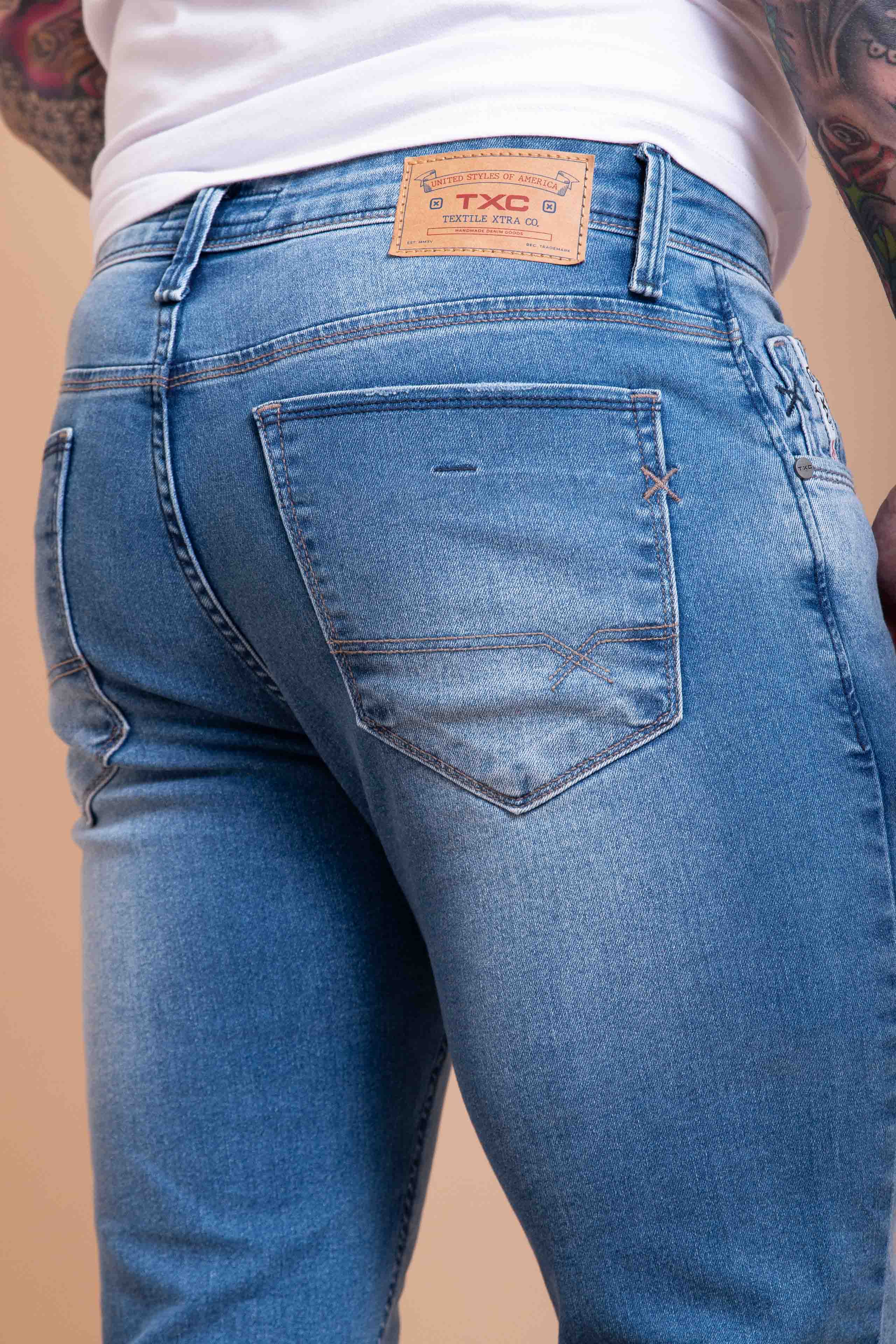 #COR_JEANS