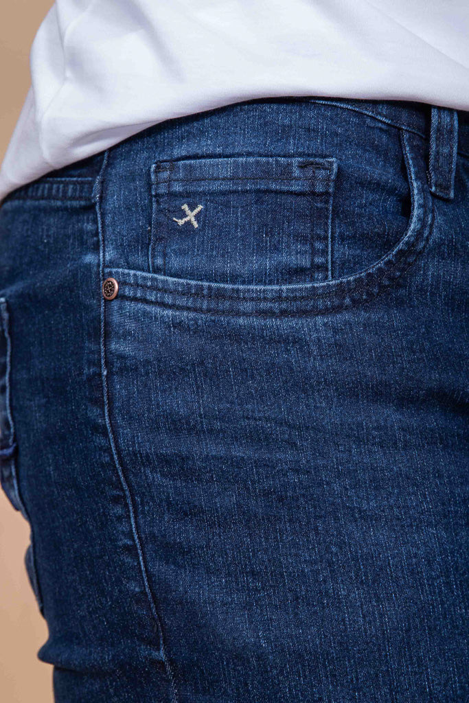 #COR_JEANS