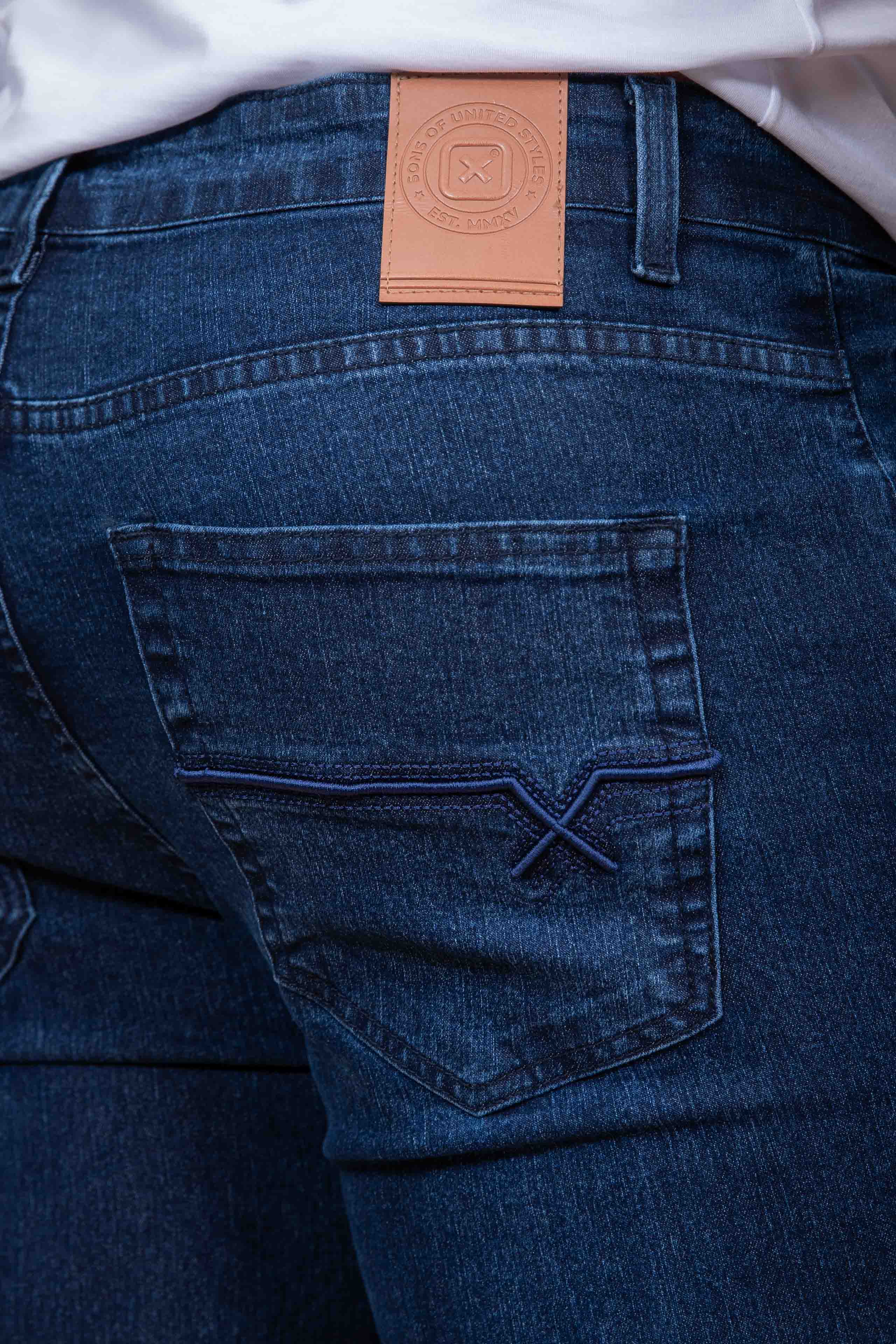 #COR_JEANS