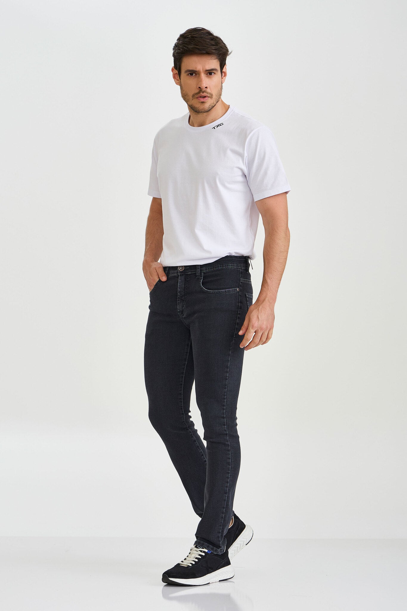 CALCA JEANS SLIM STRETCH BORDADA 18301