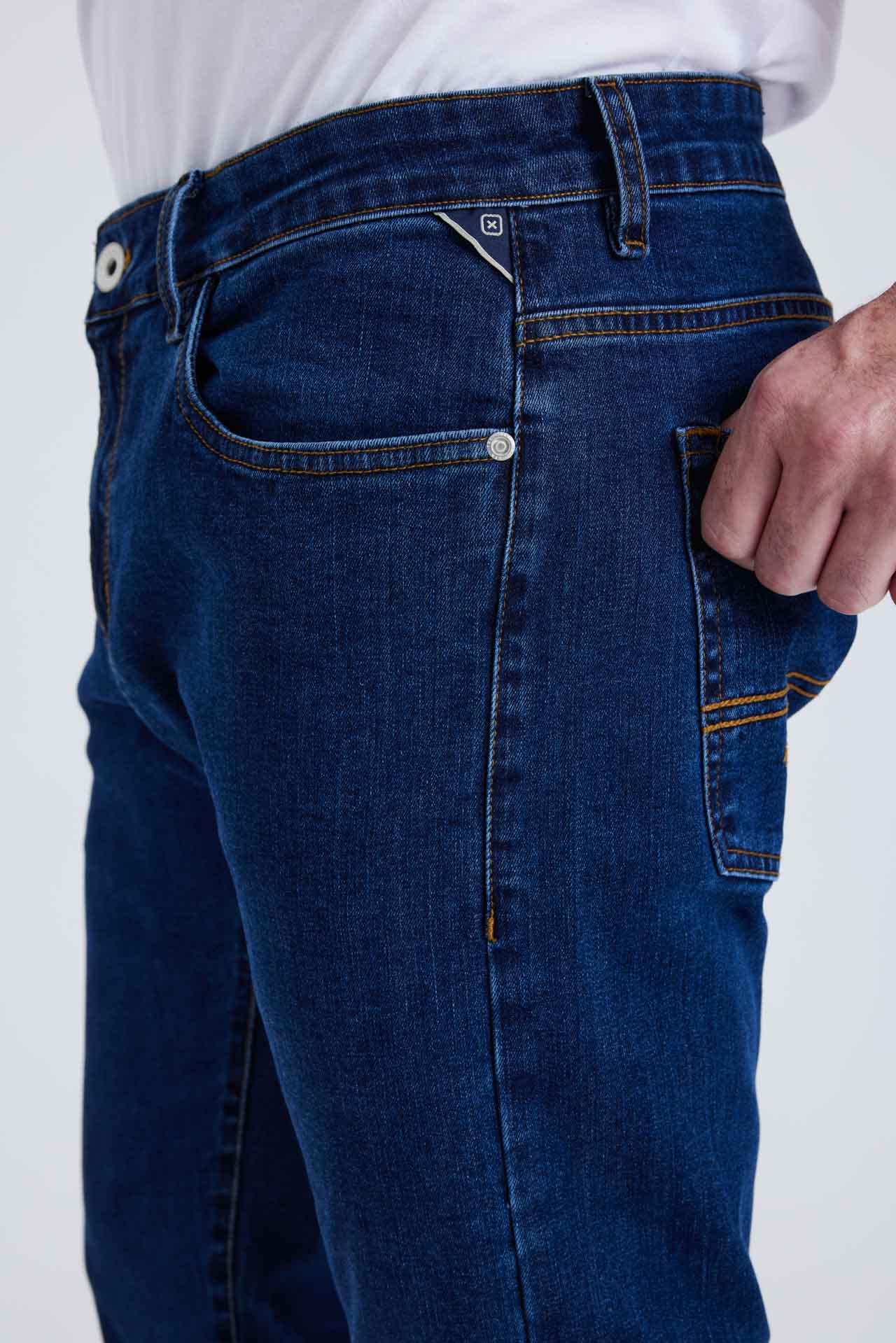 #COR_JEANS