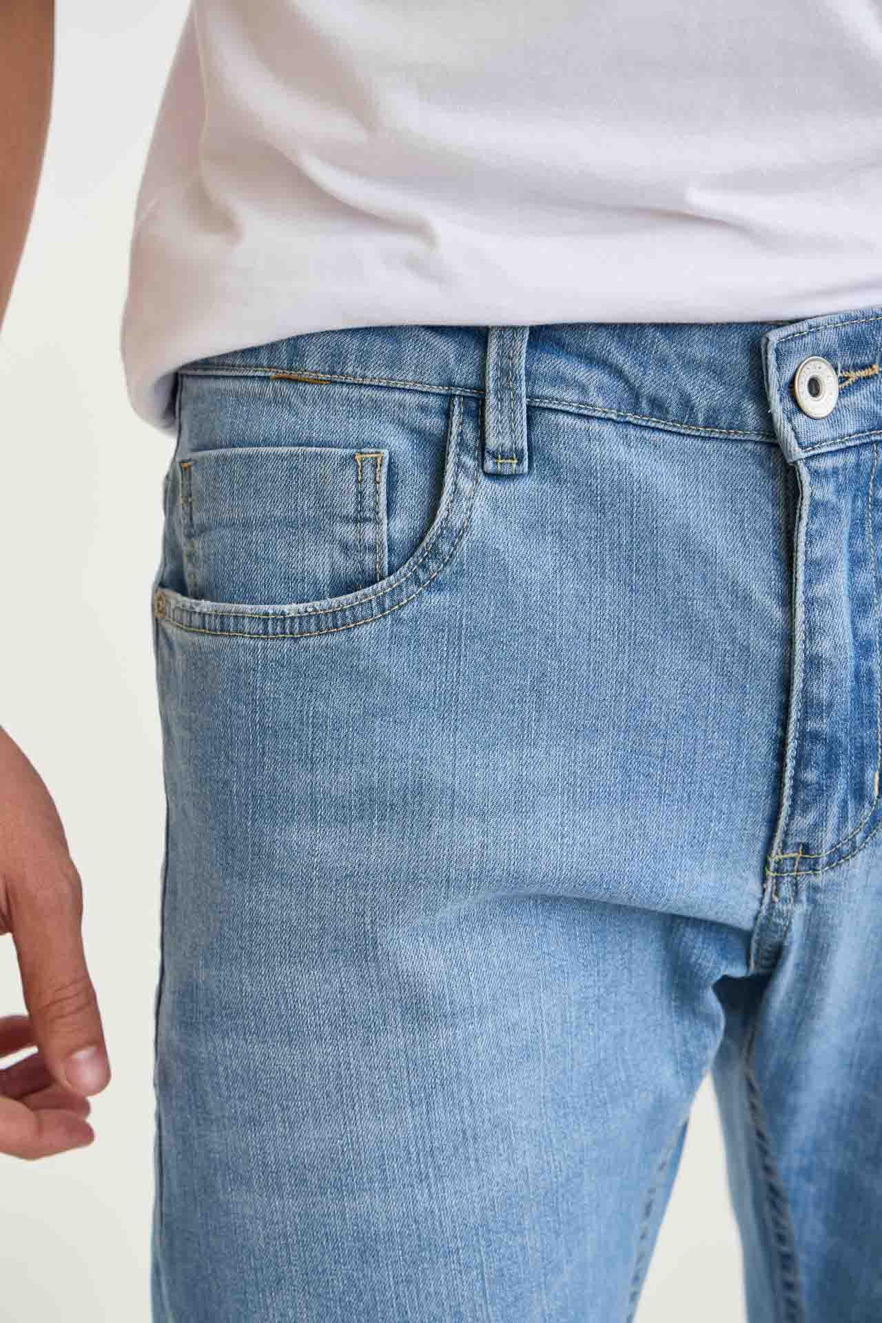 #COR_JEANS