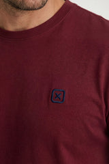 #COR_BORDO