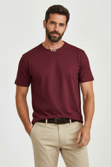 #COR_BORDO