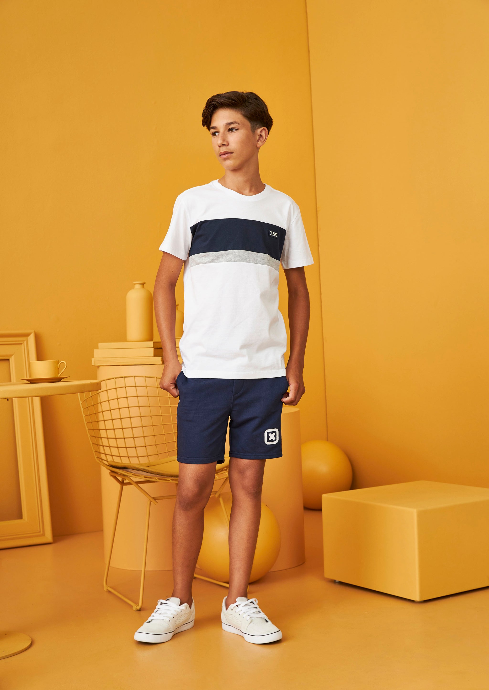 CAMISETA CUSTOM REGULAR APLICADA 192115i INFANTIL