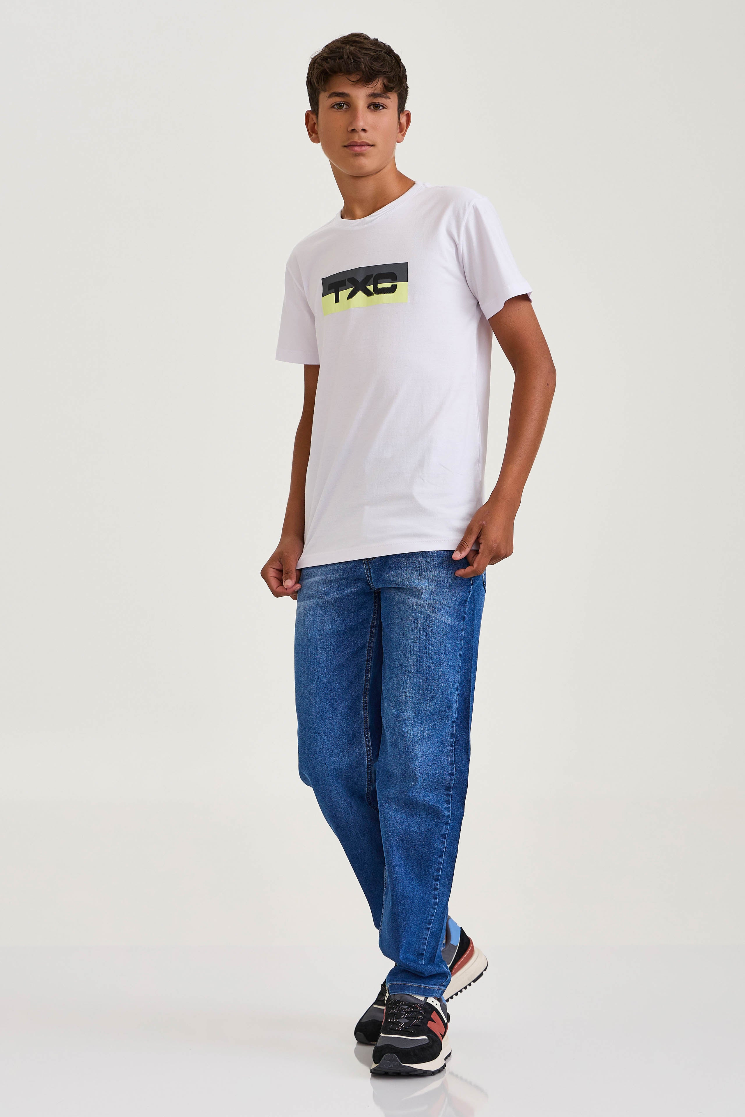 Imagem do produto 9896762081581 da cor 0001