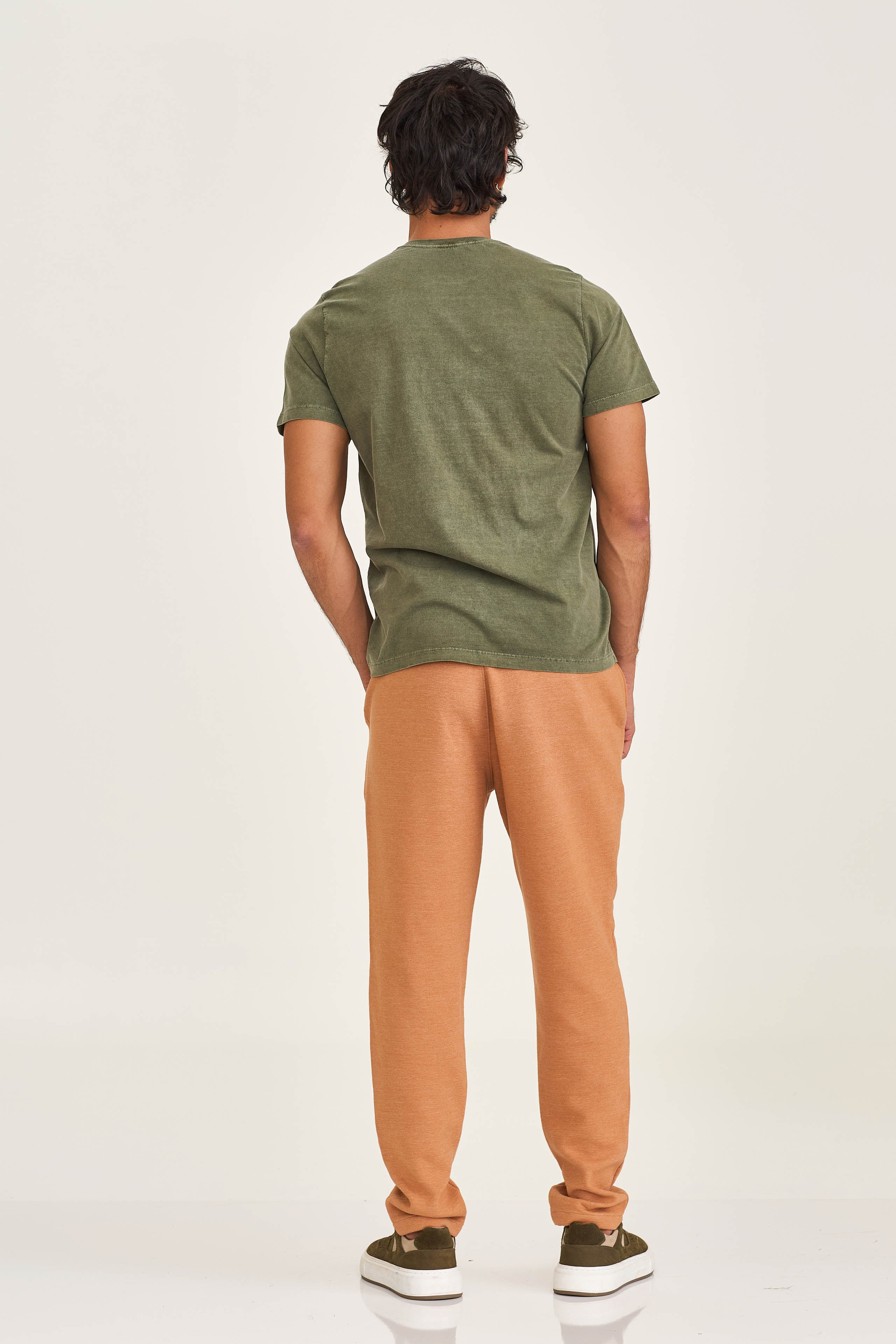 #COR_VERDE MILITAR