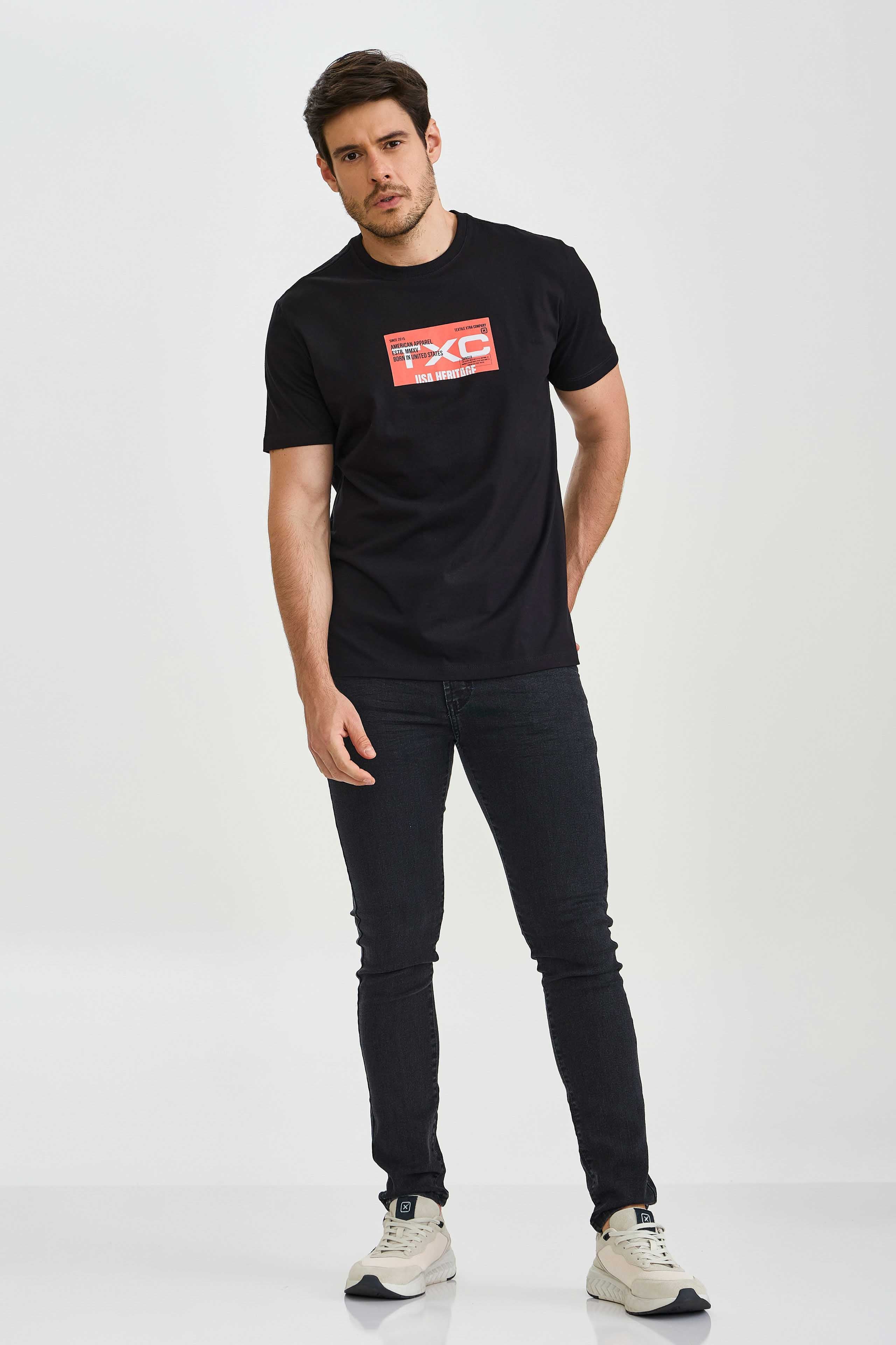 CAMISETA REGULAR MEIA MALHA PENTEADA ESTAMPADA 192417