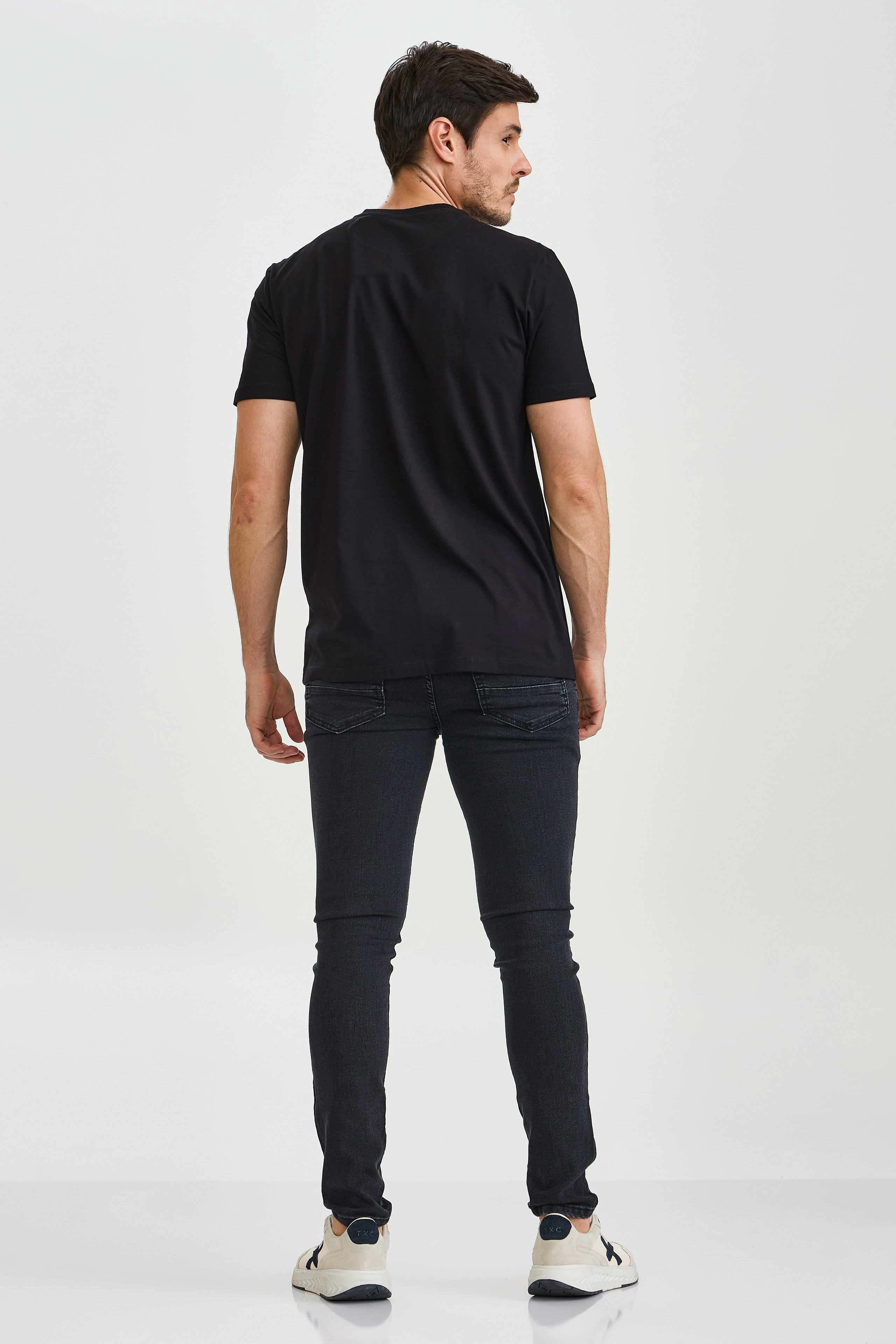 CAMISETA REGULAR MEIA MALHA PENTEADA ESTAMPADA 192417