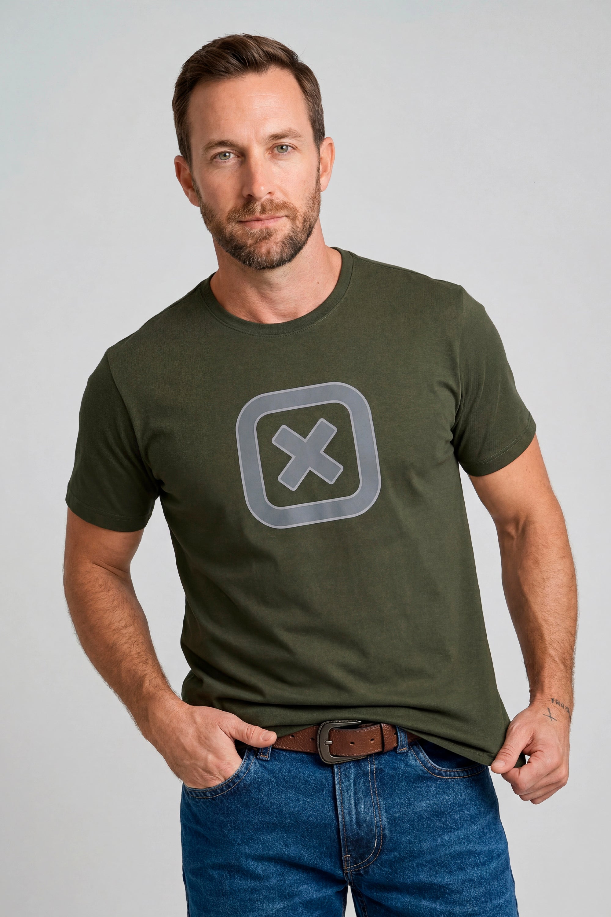 #COR_VERDE MILITAR
