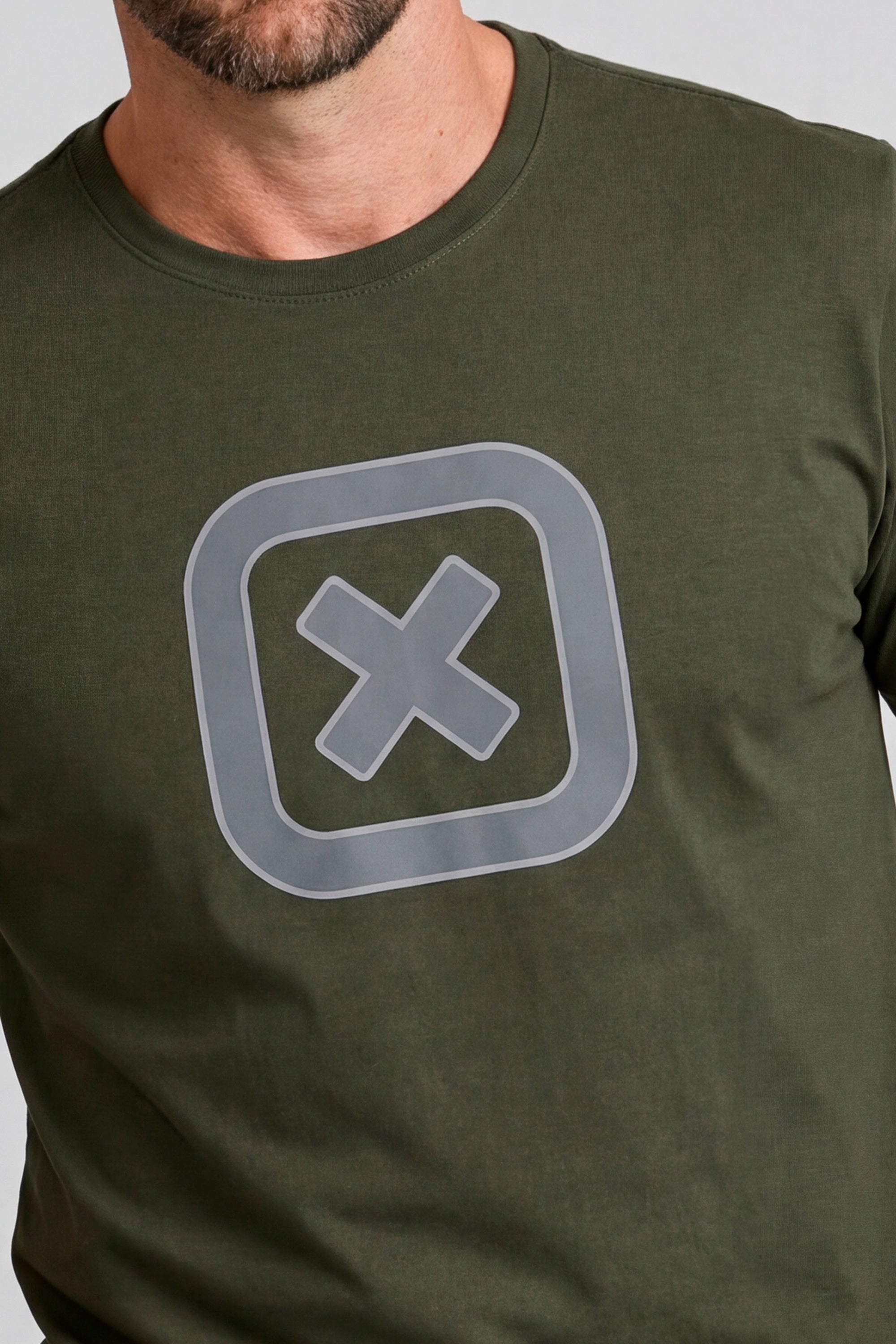 #COR_VERDE MILITAR