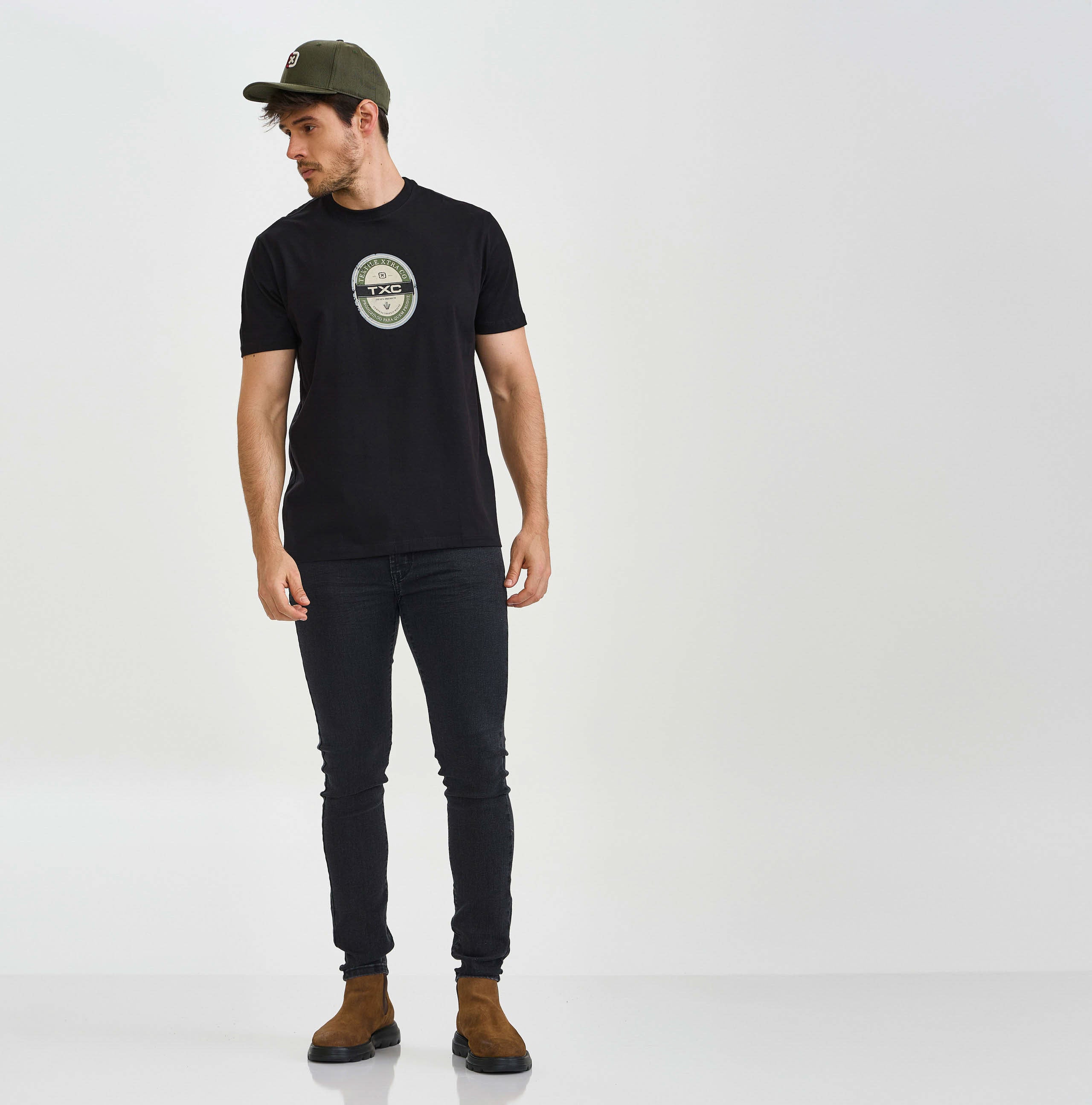 CAMISETA REGULAR MEIA MALHA PENTEADA ESTAMPADA 192426