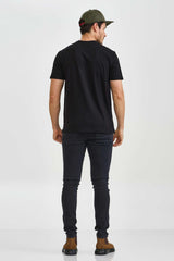 CAMISETA REGULAR MEIA MALHA PENTEADA ESTAMPADA 192426