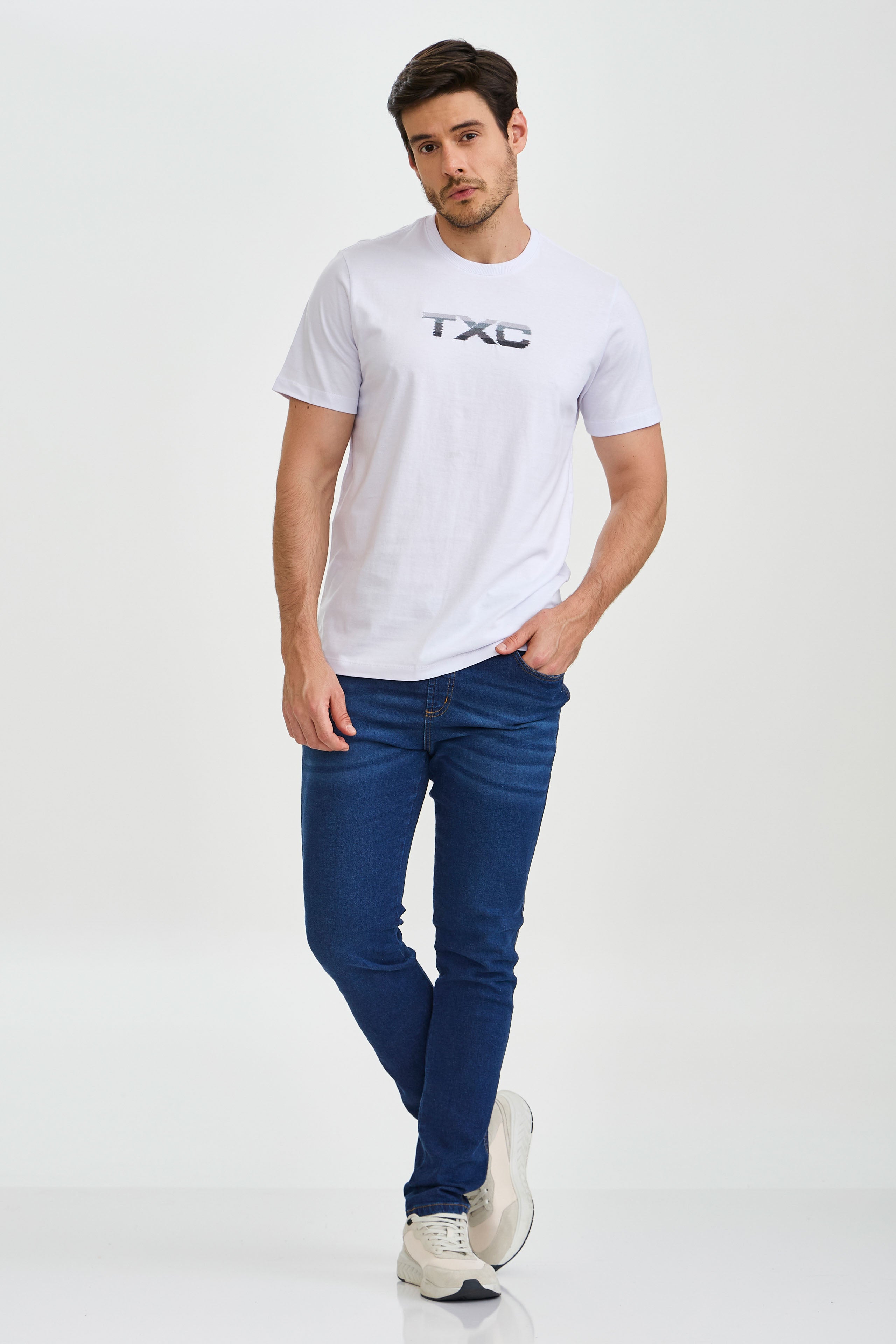 CAMISETA REGULAR MEIA MALHA PENTEADA BORDADA 192435