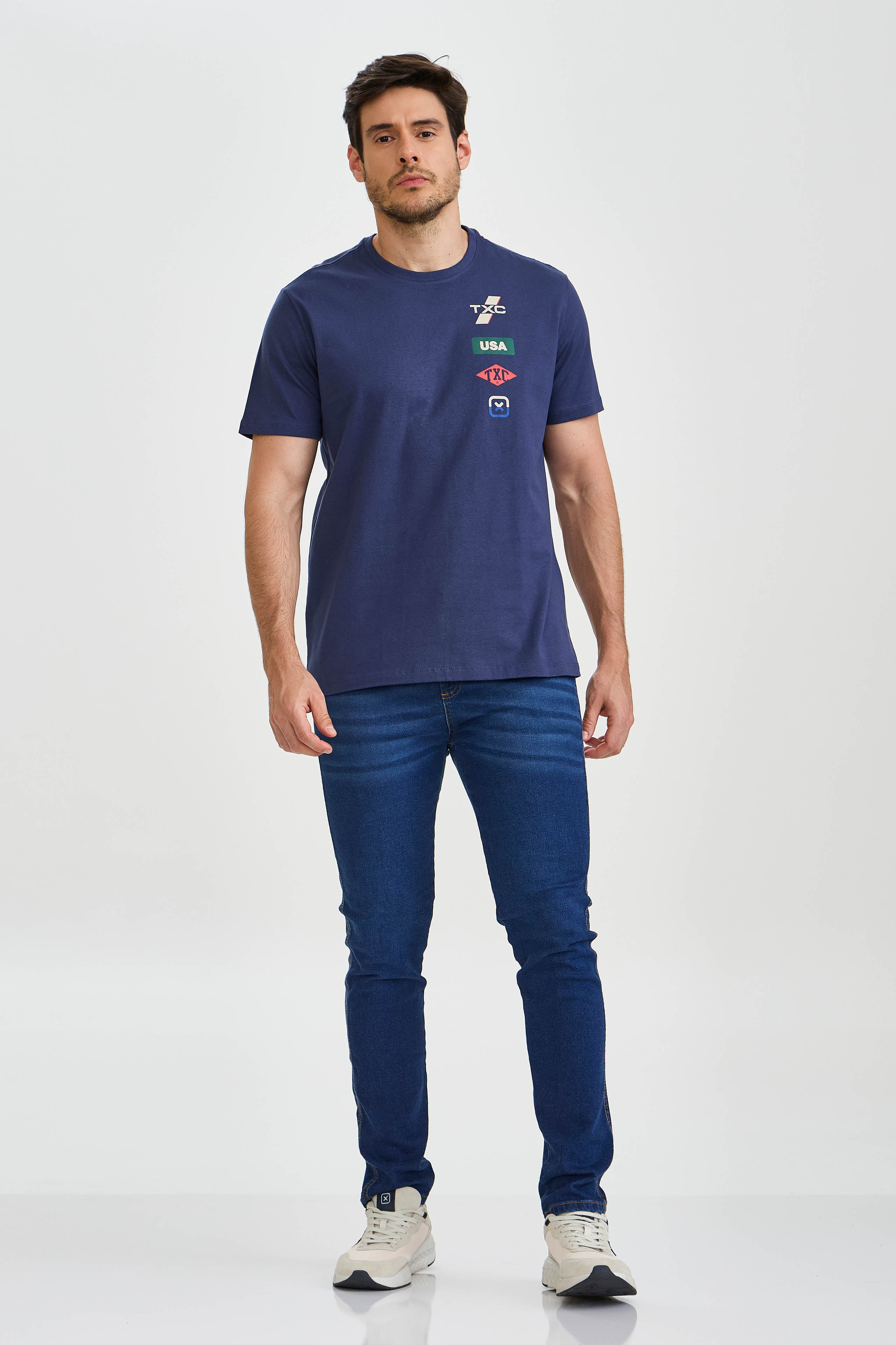 CAMISETA REGULAR MEIA MALHA PENTEADA ESTAMPADA 192446