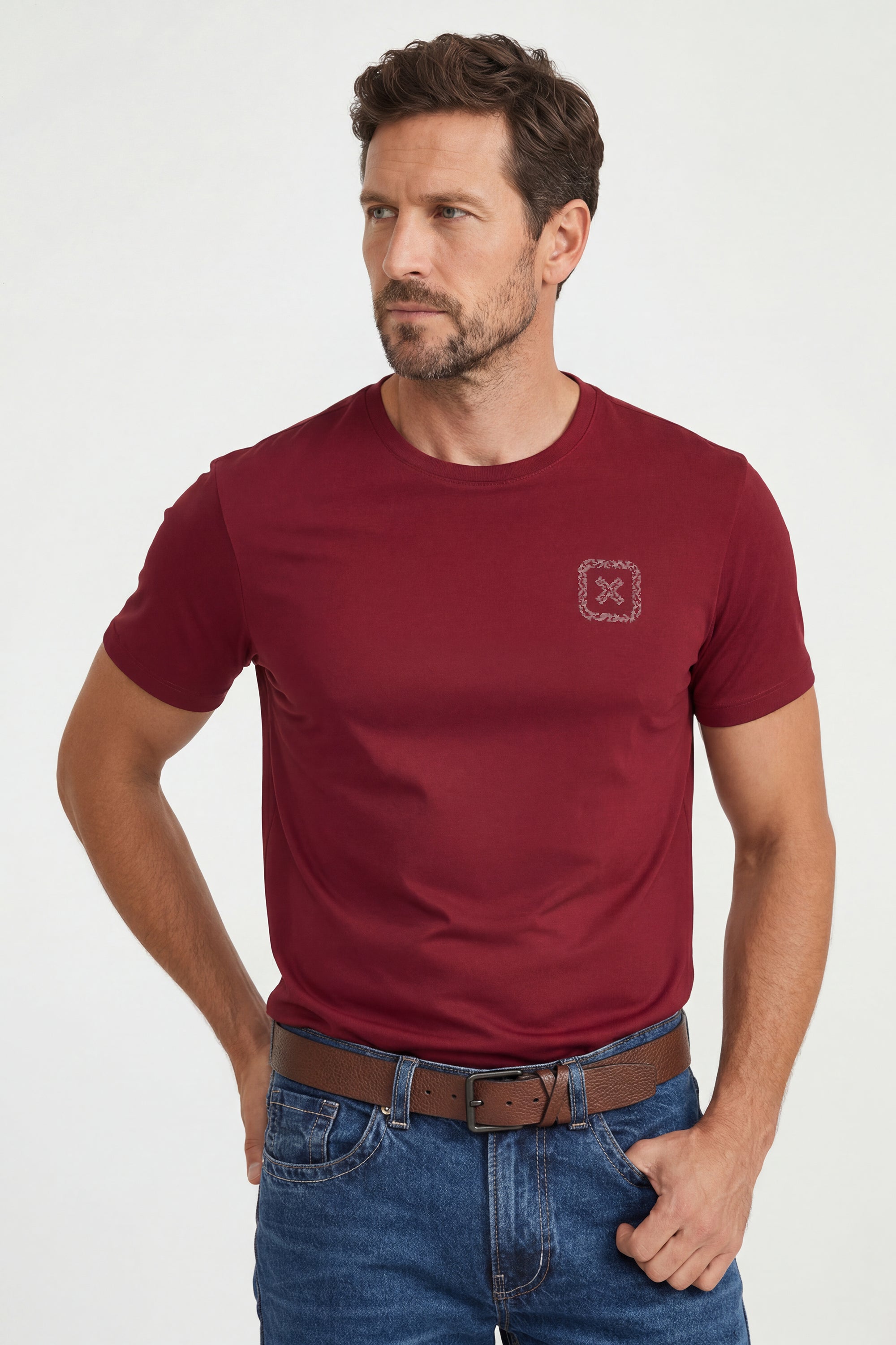 #COR_BORDO