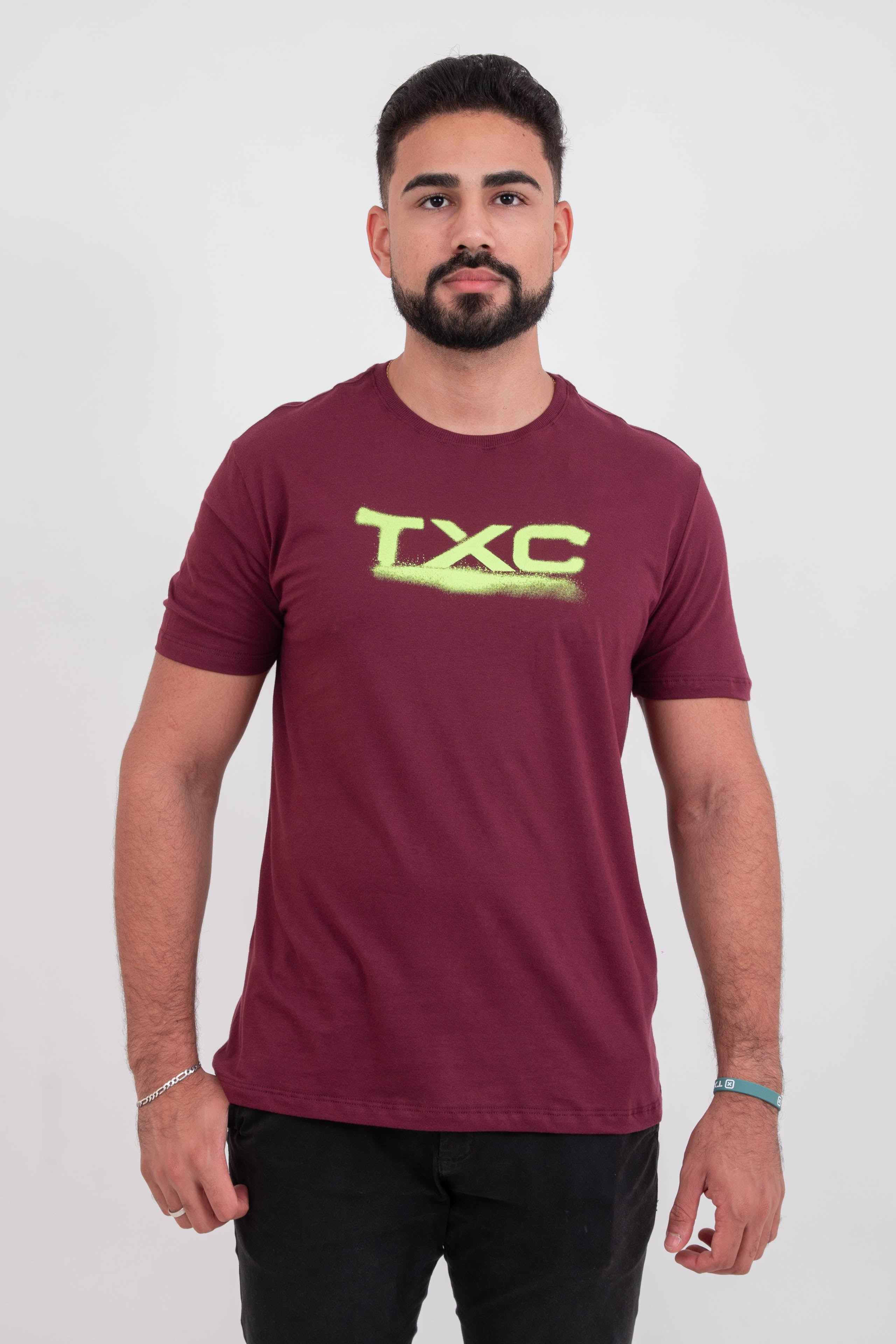 CAMISETA REGULAR MEIA MALHA PENTEADA ESTAMPADA 192467