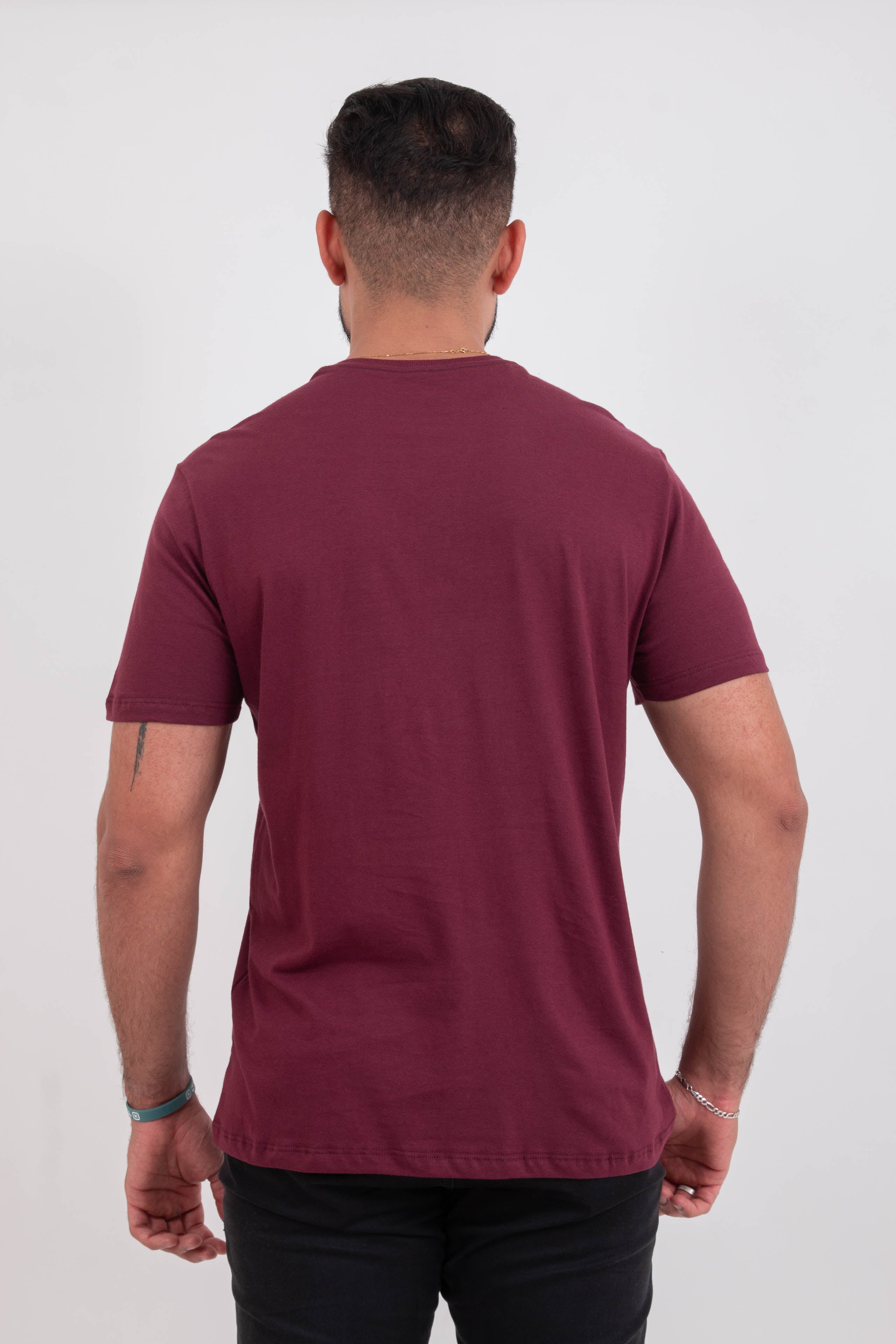 CAMISETA REGULAR MEIA MALHA PENTEADA ESTAMPADA 192467