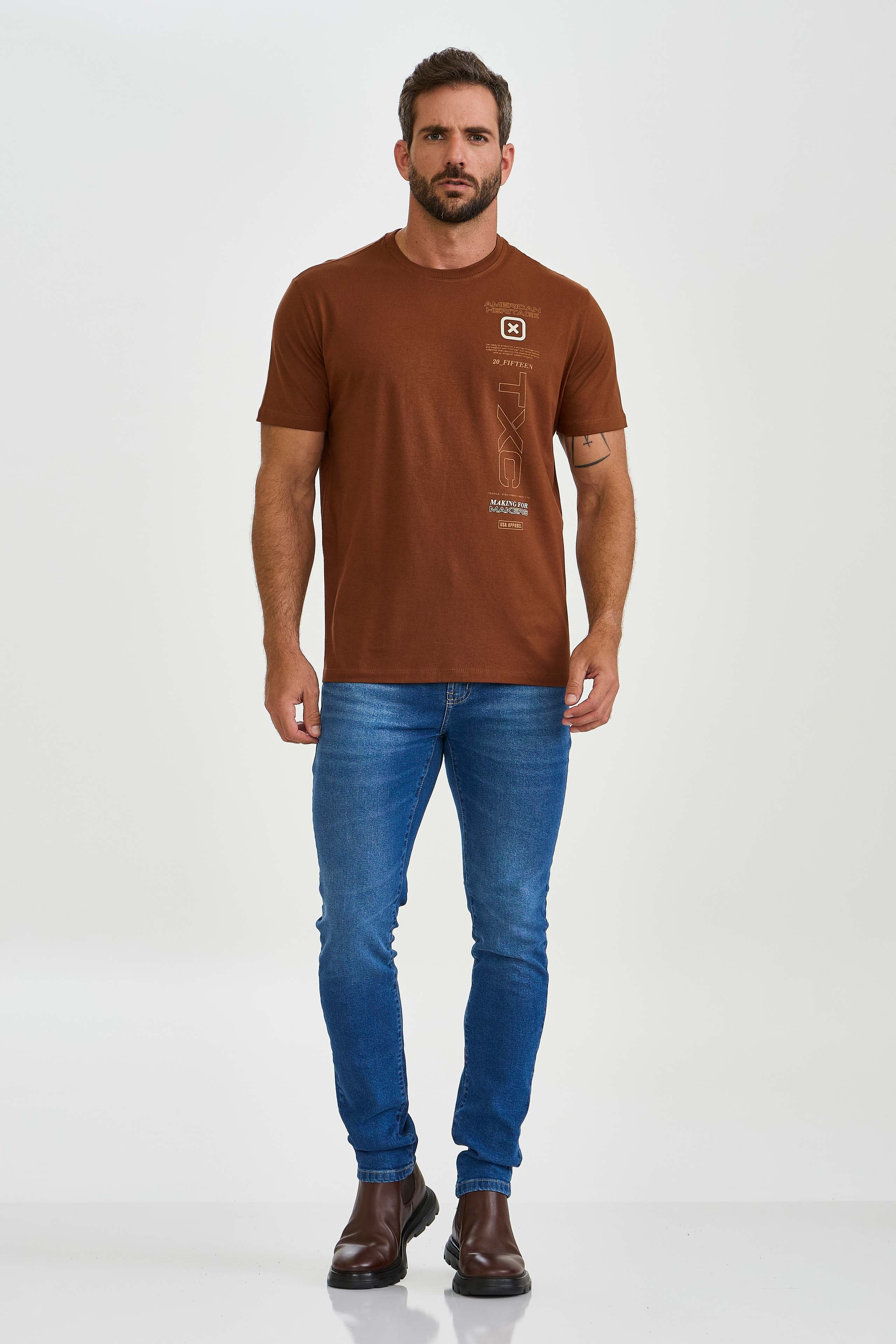 CAMISETA REGULAR MEIA MALHA PENTEADA ESTAMPADA 192506