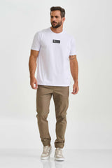 #COR_BRANCO
