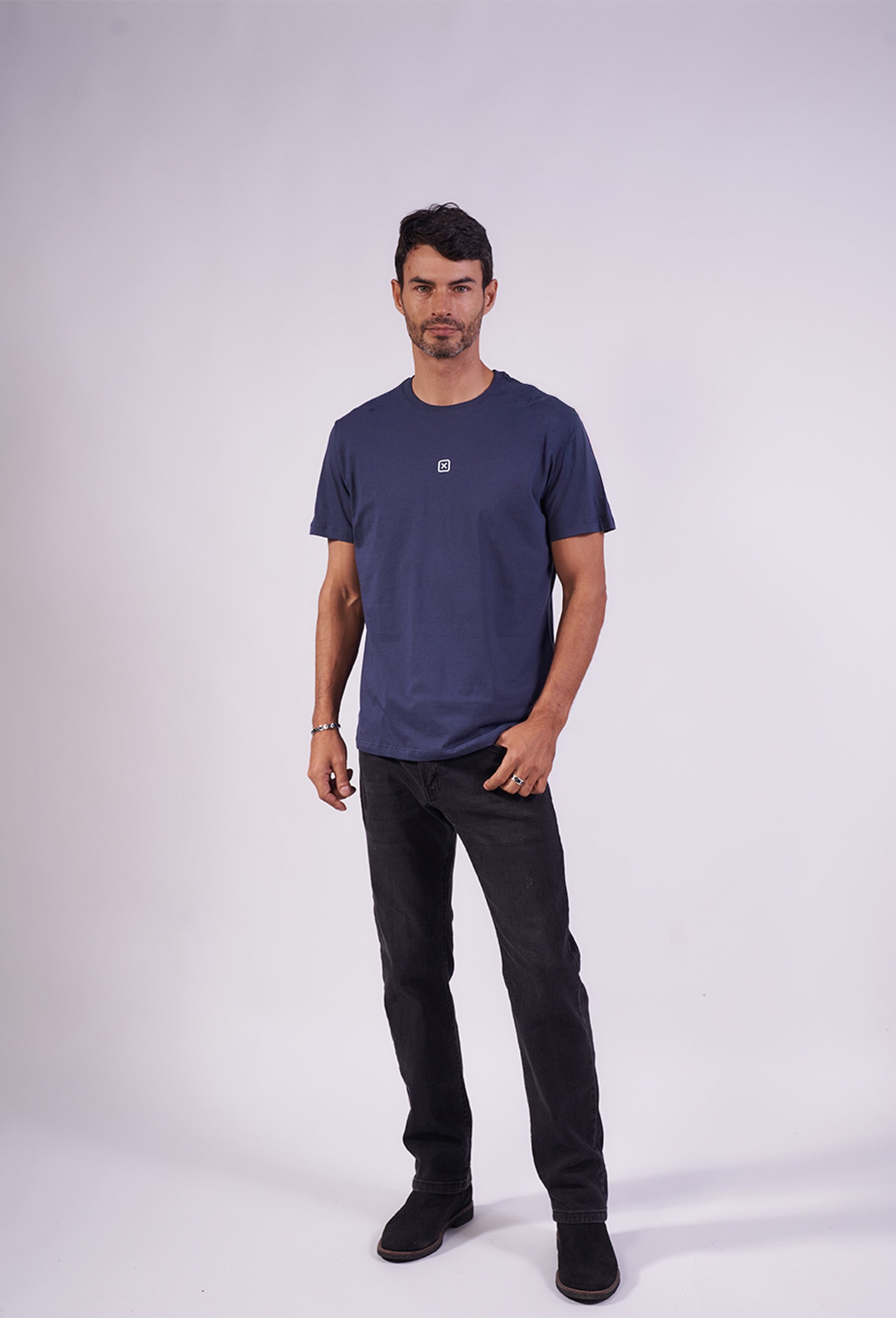 CAMISETA REGULAR MEIA MALHA PENTEADA BORDADA 192535