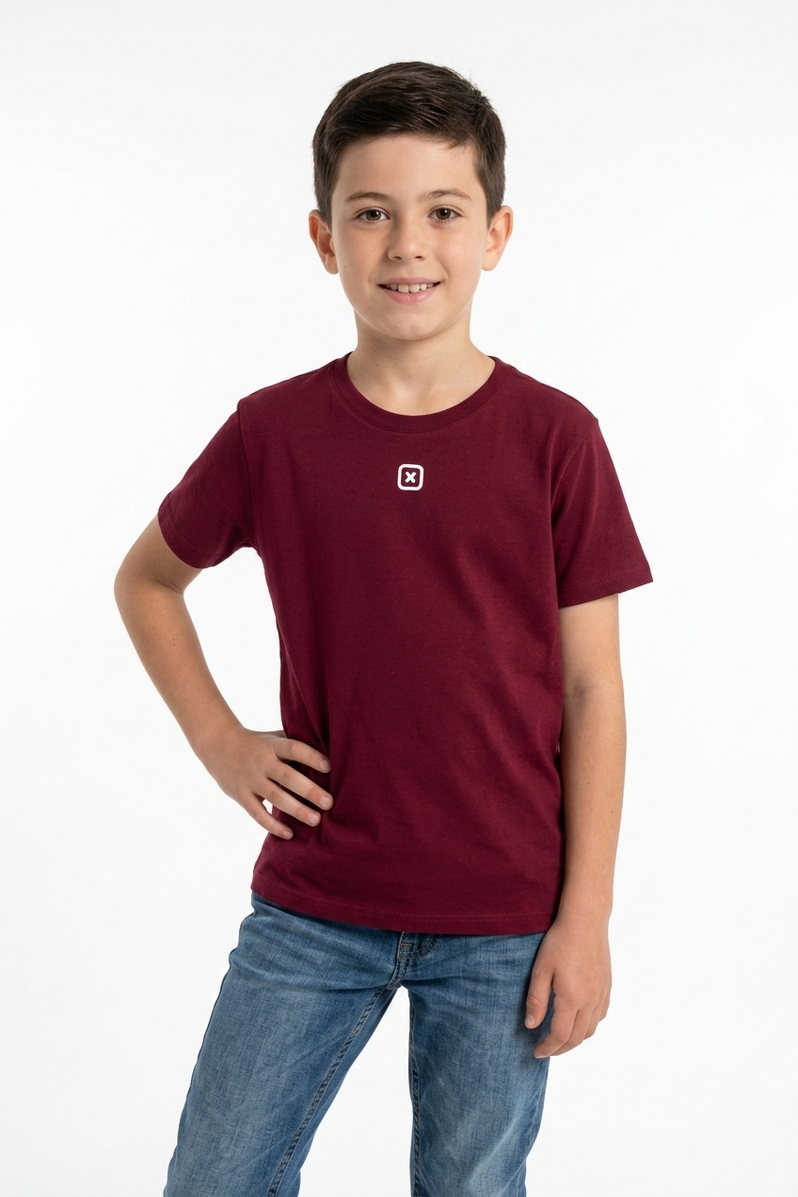 #COR_BORDO