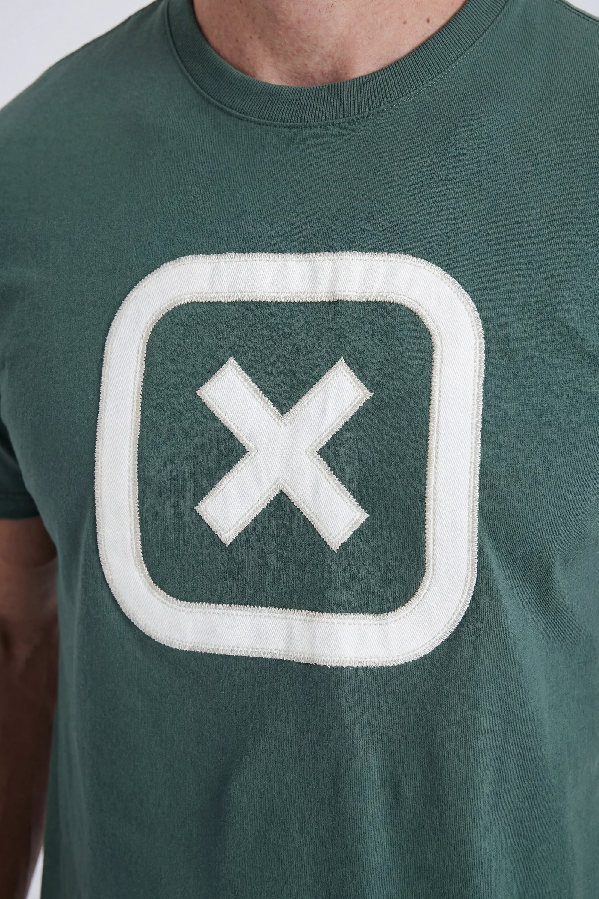 #COR_VERDE MILITAR