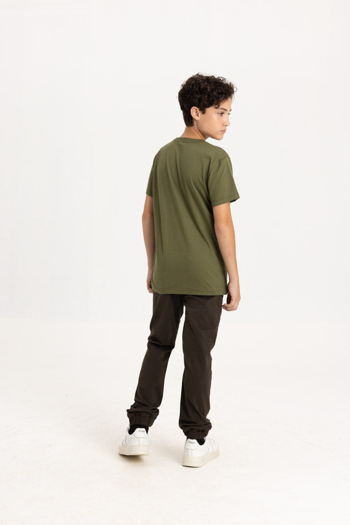 #COR_VERDE MILITAR