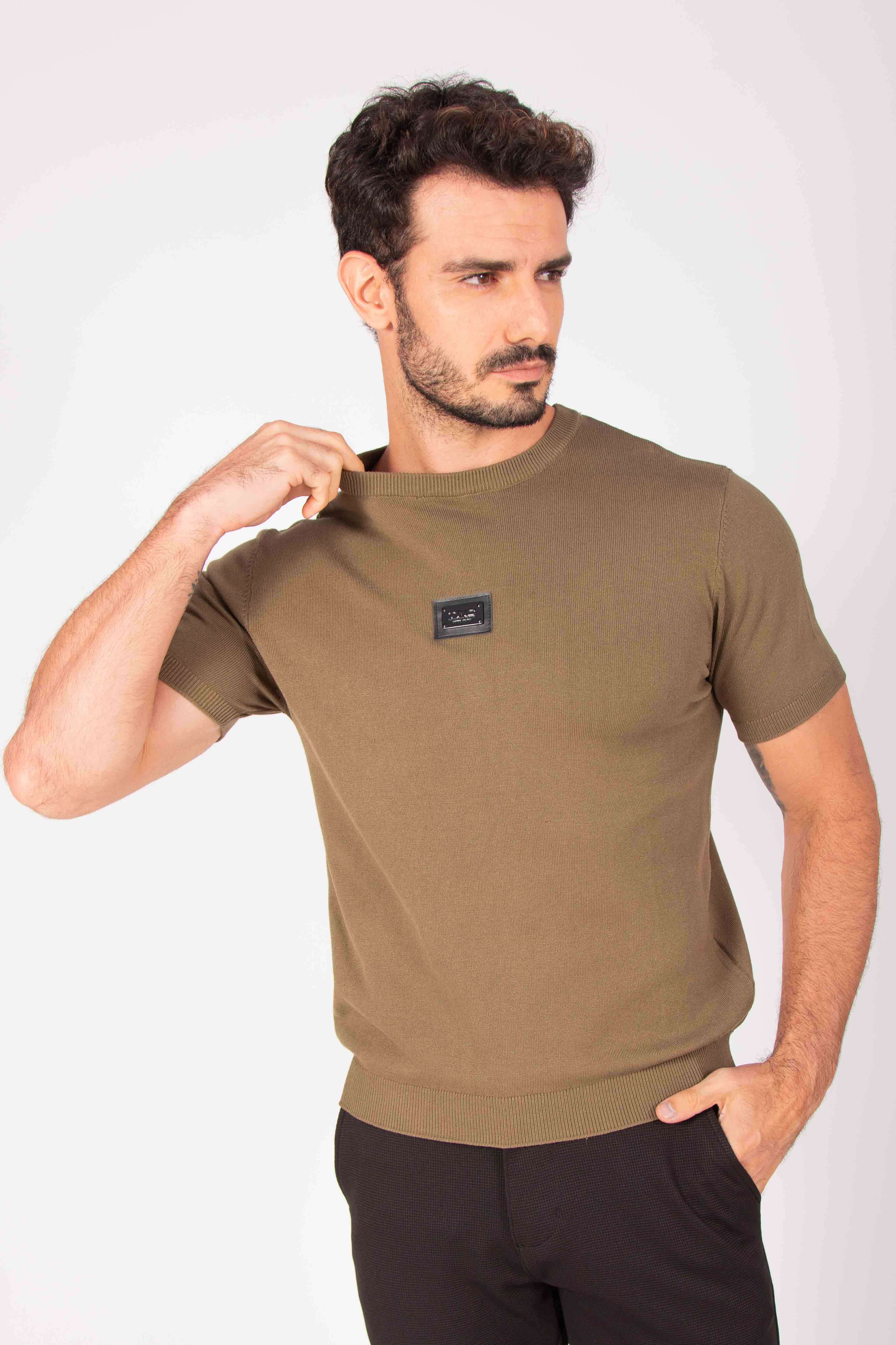 #COR_VERDE MILITAR