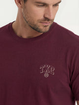 #COR_BORDO