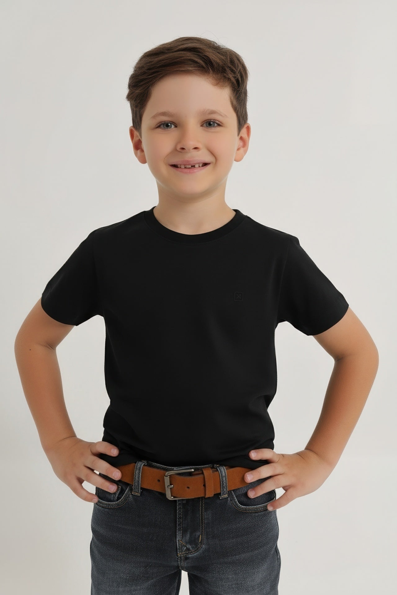 CAMISETA CLASSIC MC BORDADO ESSENTIALS 19489iD INFANTIL