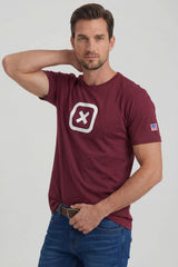 #COR_BORDO