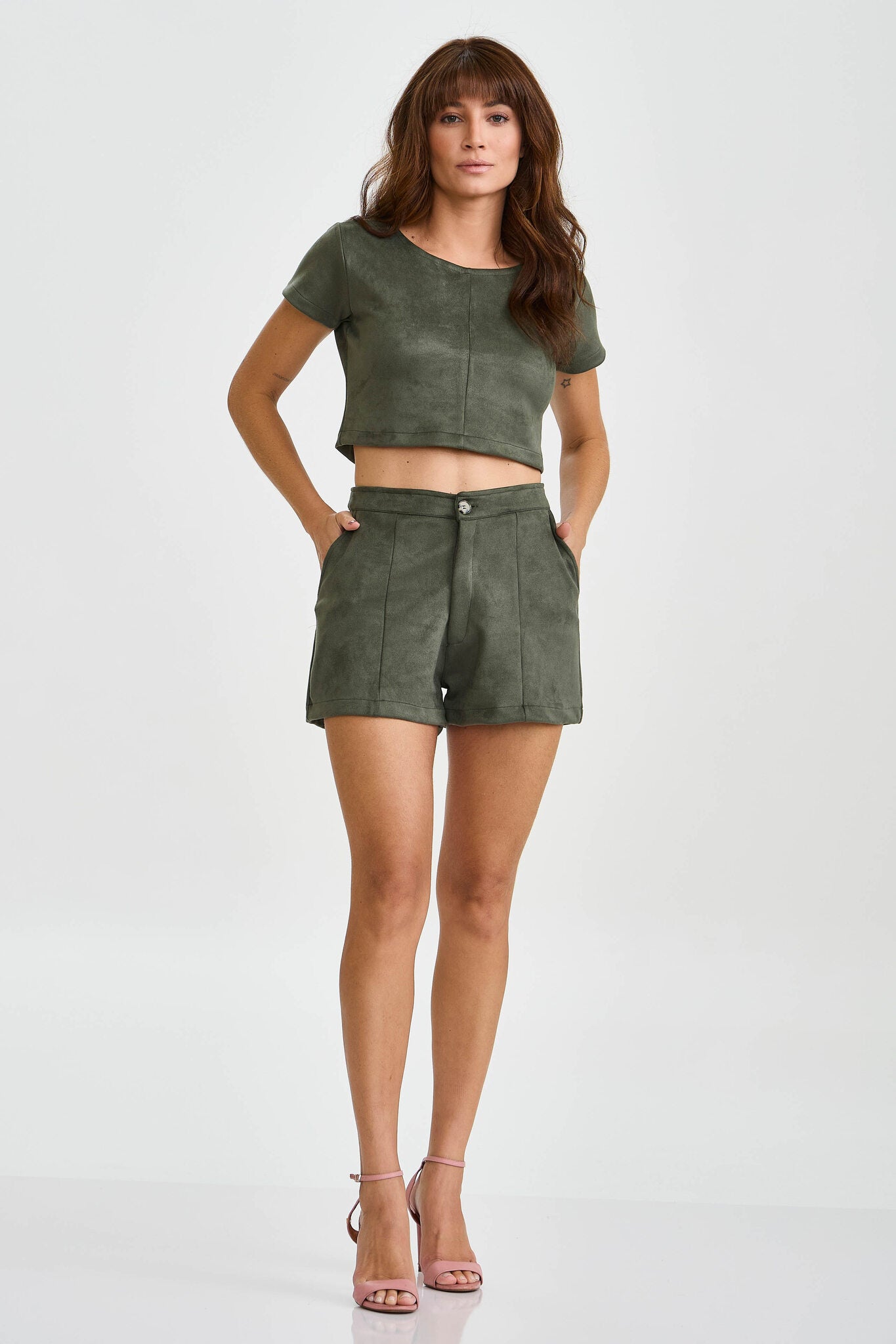 SHORT ALFAITARIA SUEDE PLAQUINHA 23370