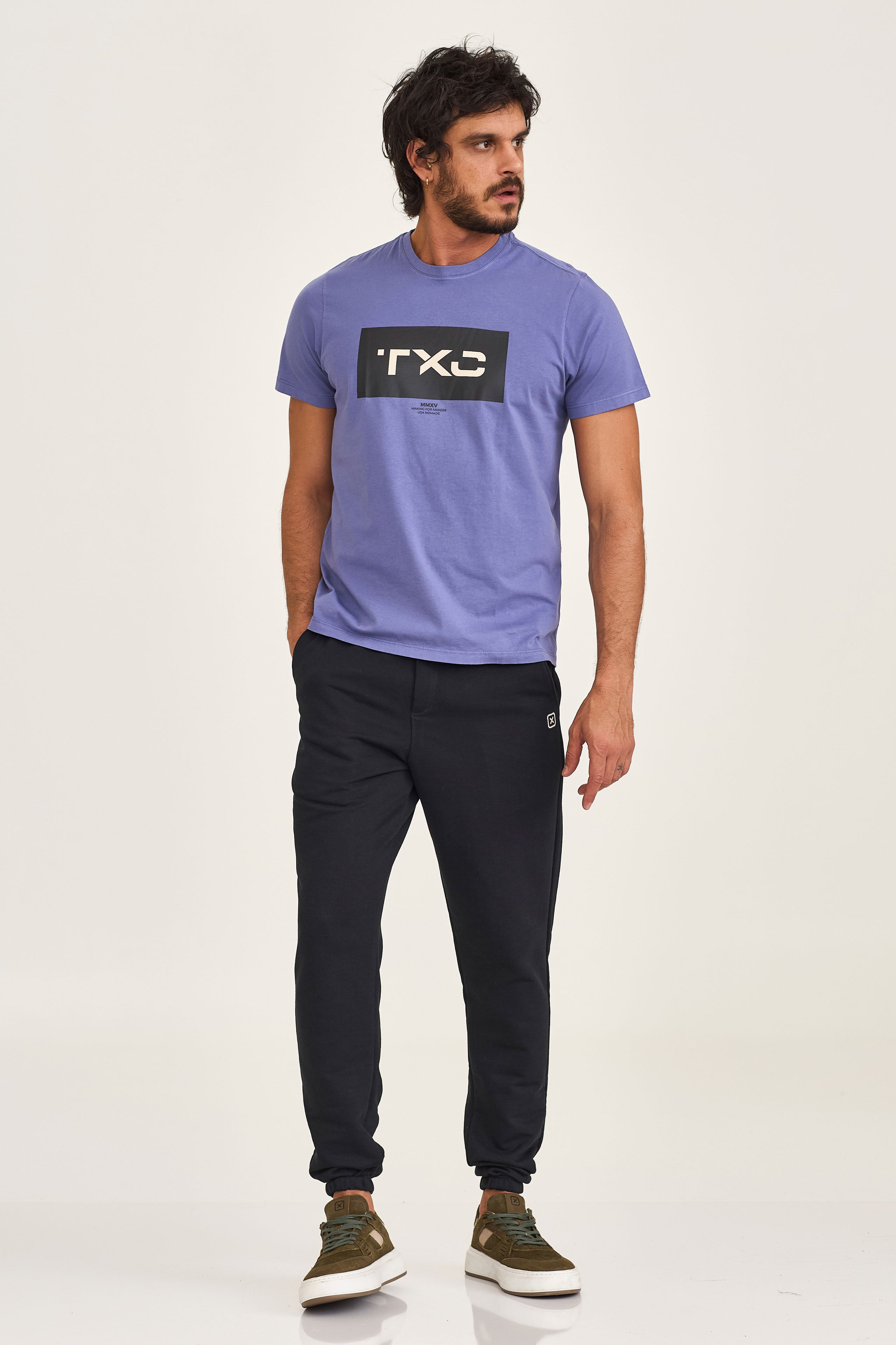 CALCA JOGGER MOLETOM BORDADA 25109