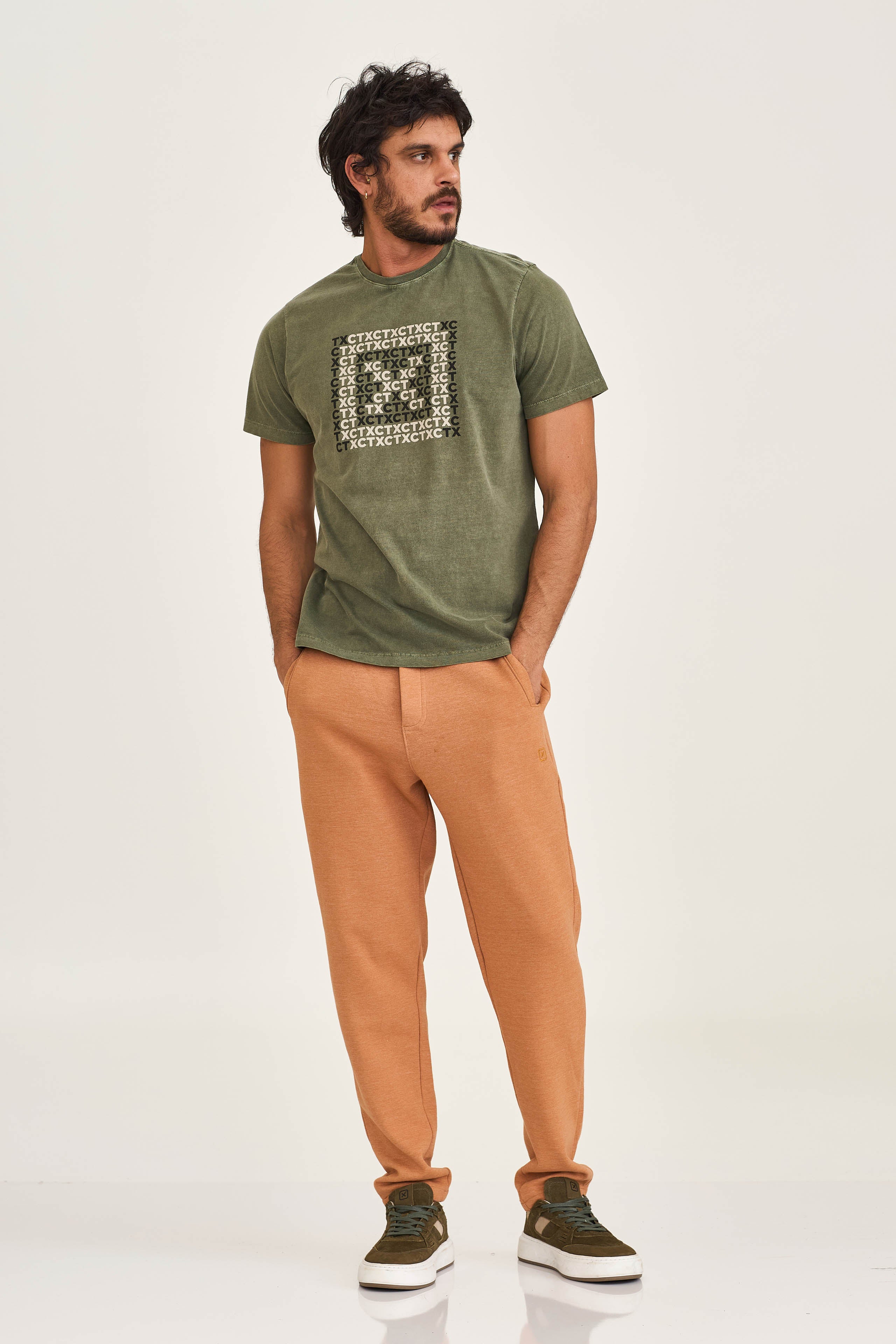 CALCA JOGGER COS RETO BORDADO 25111