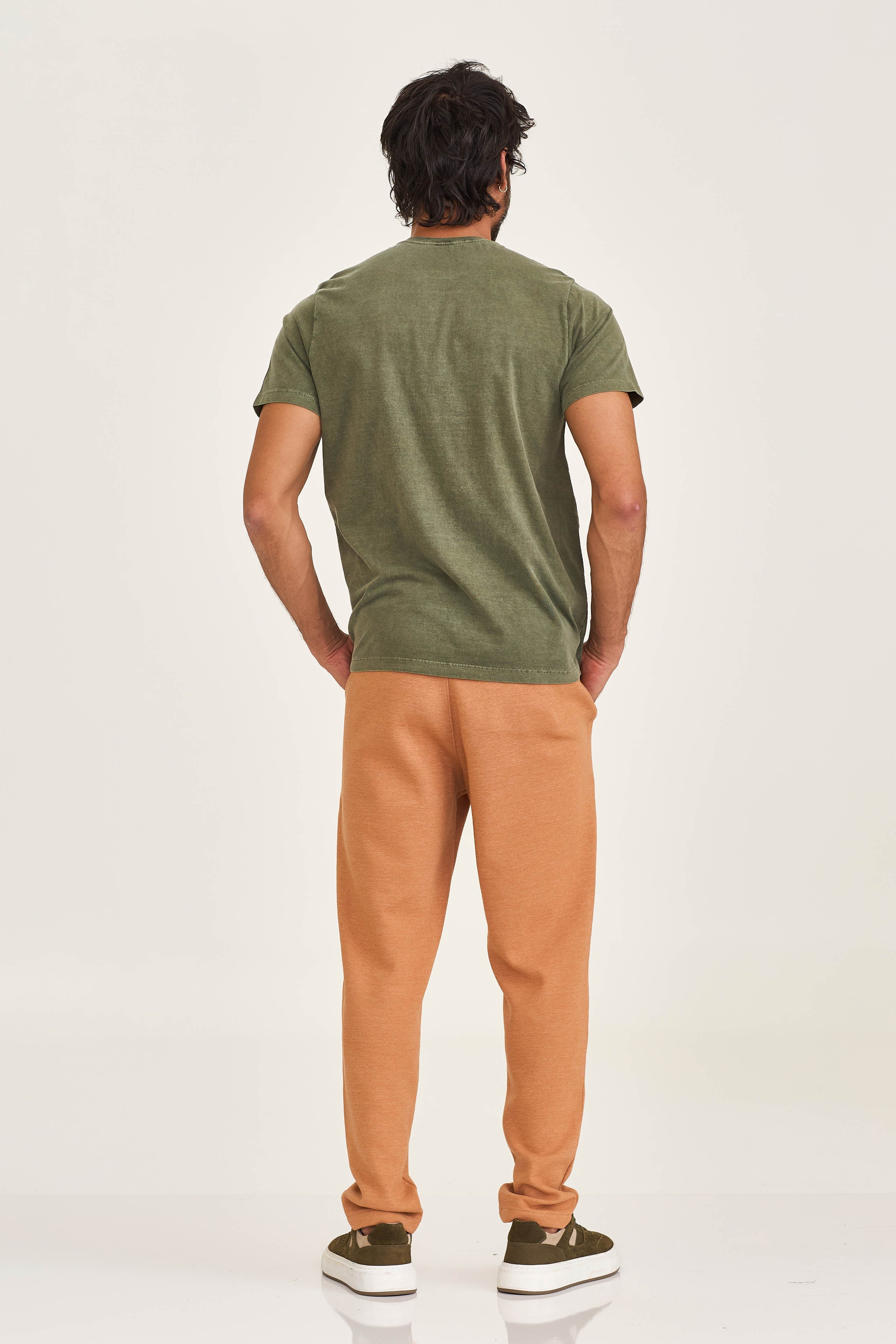 CALCA JOGGER COS RETO BORDADO 25111