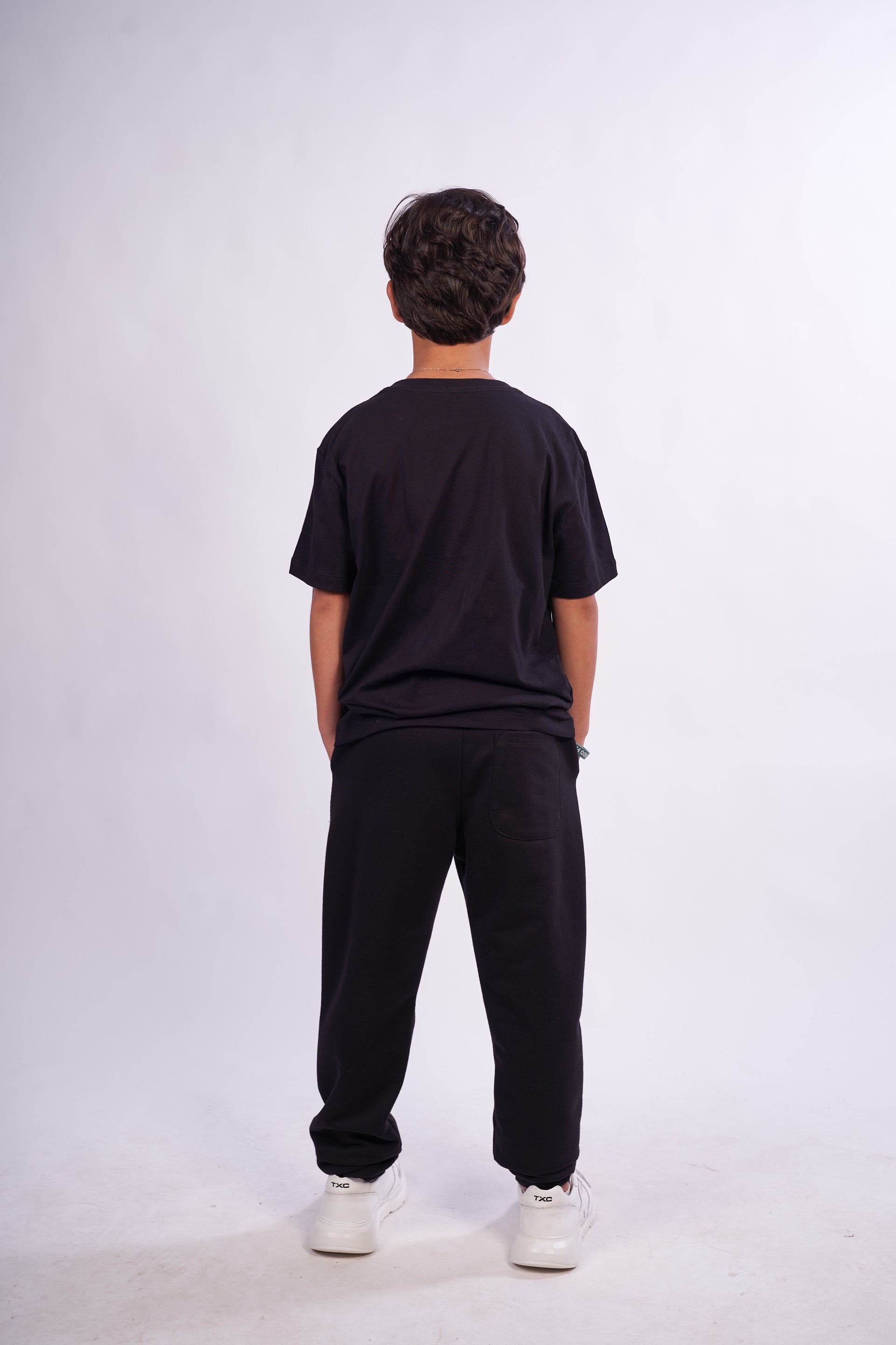 #COR_PRETO
