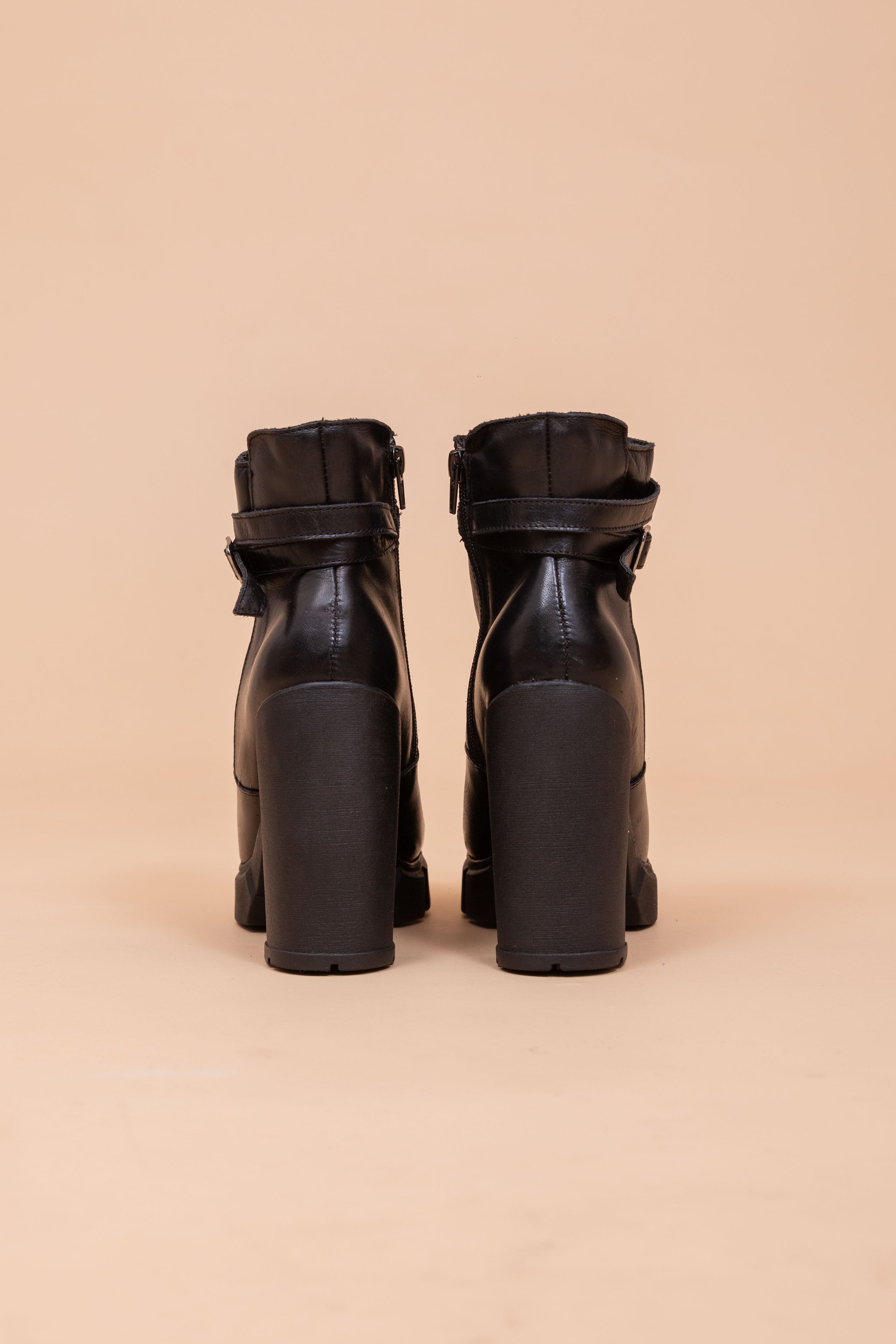 Imagem do produto 9896829452589 da cor 0002