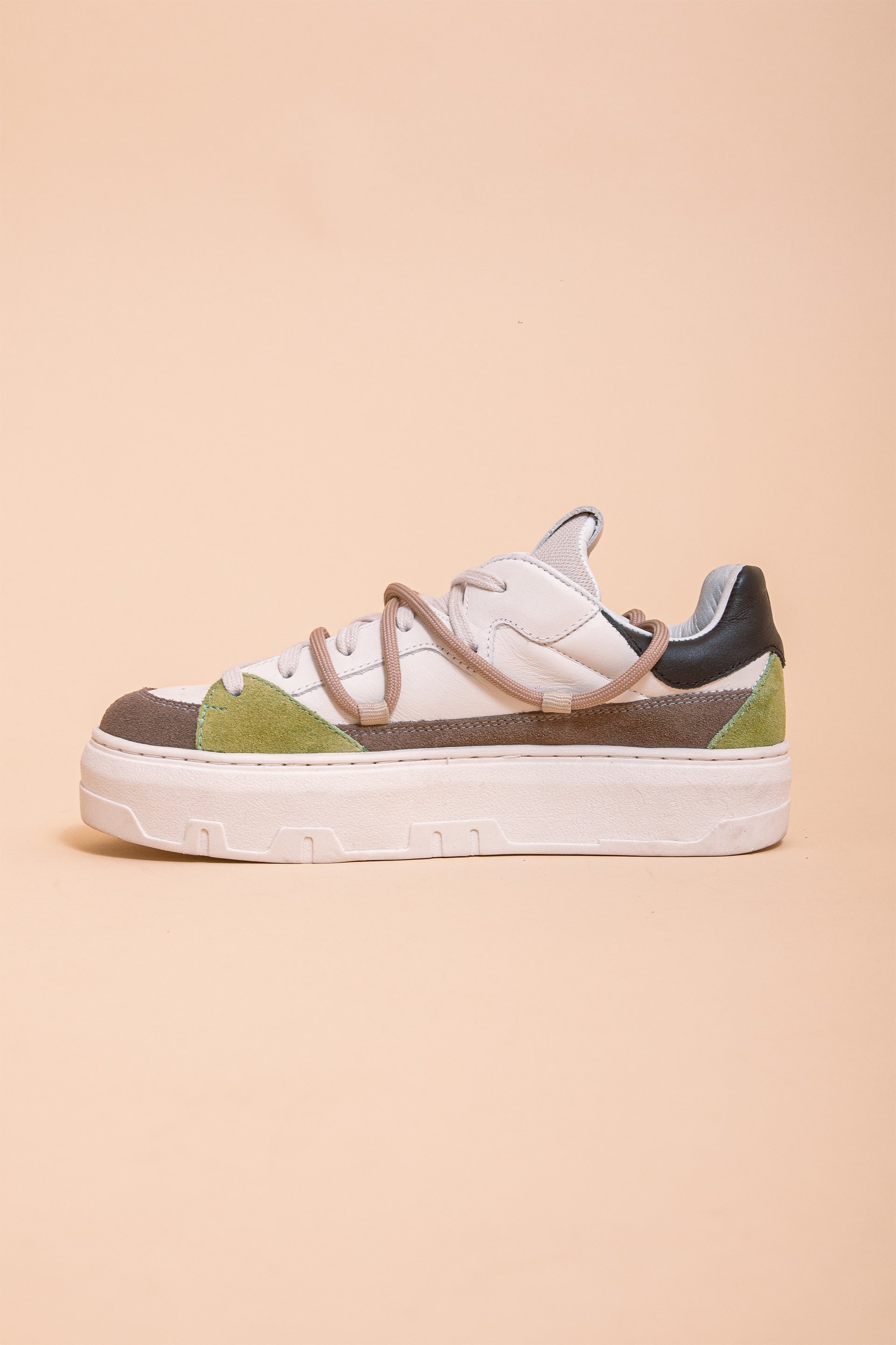 #COR_OFF WHITE