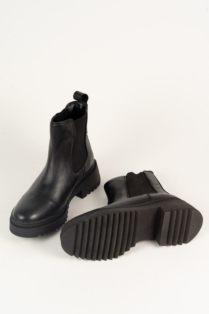 BOTA COURO ESTAMPADA 26167F