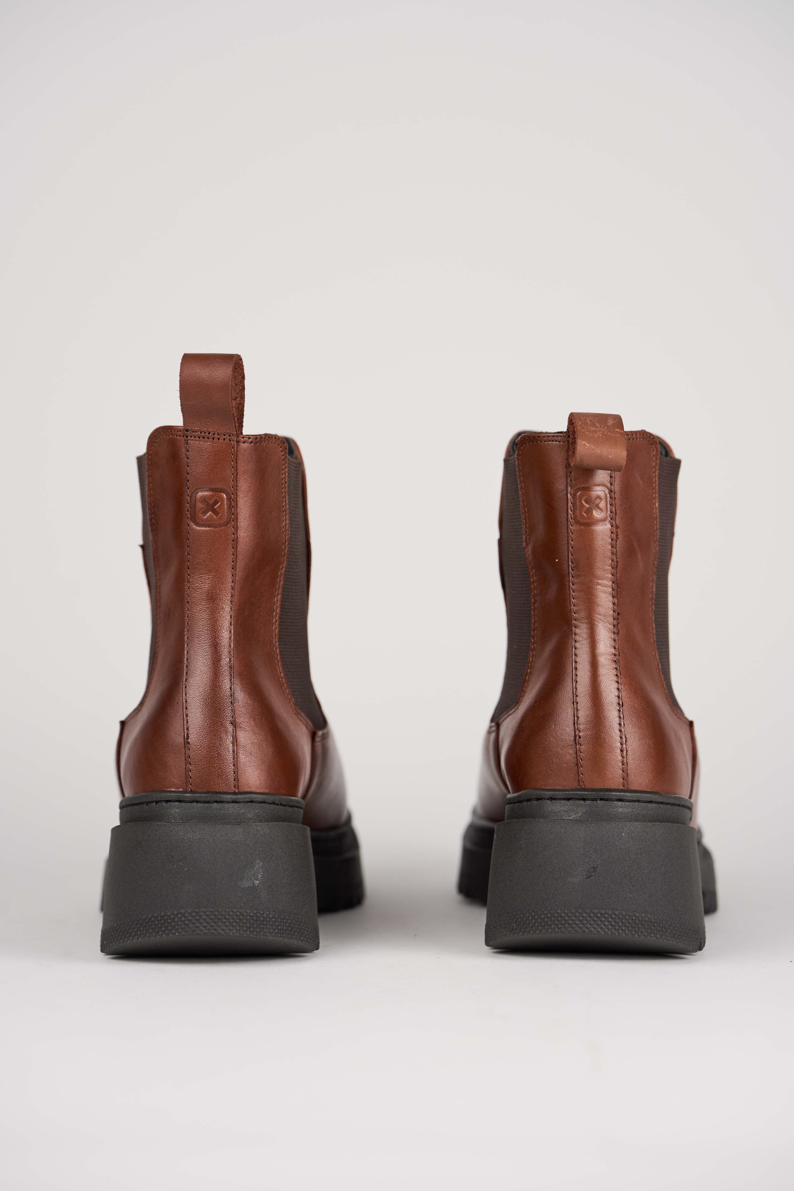 BOTA COURO ESTAMPADA 26167F